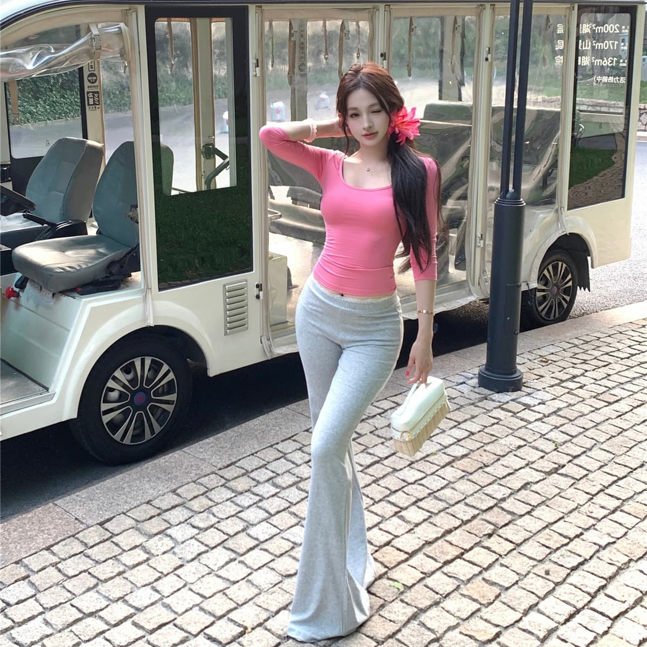 실사 대 u 칼라 순수한 욕망 핫걸 섹시함 몸매 가꾸기 티셔츠 레이스 조각 로우 웨이스트 부츠컷 바지 바닥 청소 캐주얼 긴 바지 이미지 5