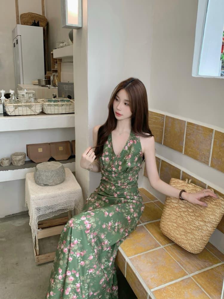 실사 정가 남쪽 법 휴일 바람 품격 V넥 민소매 스트랩 행침 목 롱 스커트 녹색 꽃무늬 조끼 원피스 상세 이미지 8