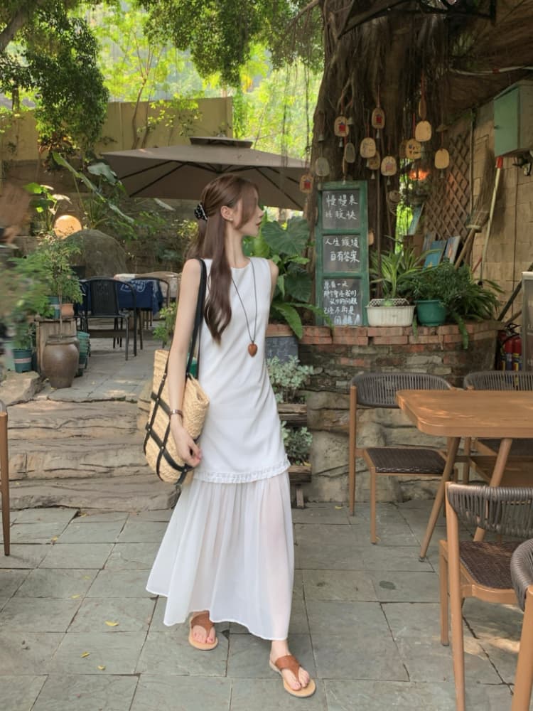 실사 정가 한 부서 라운드 넥 민소매 슬림해 보이는 프릴 패치워크 망사 페이크 레이어드 롱 코트 조끼 원피스 상세 이미지 3