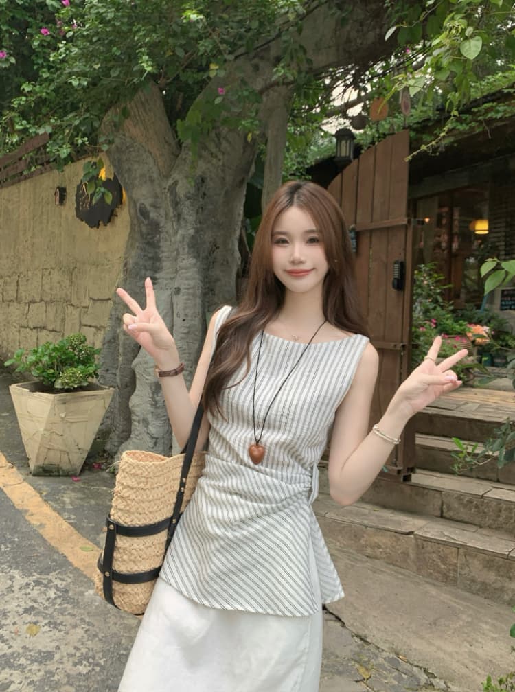 실사 정가 세로 줄무늬 조끼 여성 여름 디자인 센스 빛 요리 한 불규칙 민소매 맨위 프랑스식 품격 작은 셔츠 상세 이미지 2