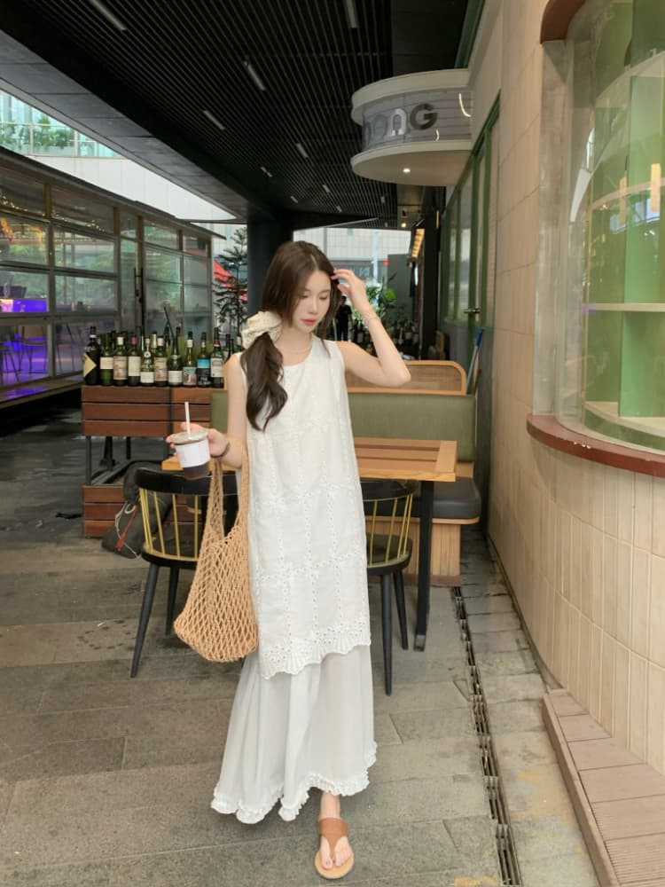 실사 정가 화이트 한 부서 여름 무거운 작업 디자인 센스 프랑스식 홀로우 아웃 자수 페이크 레이어드 조끼 원피스 상세 이미지 1