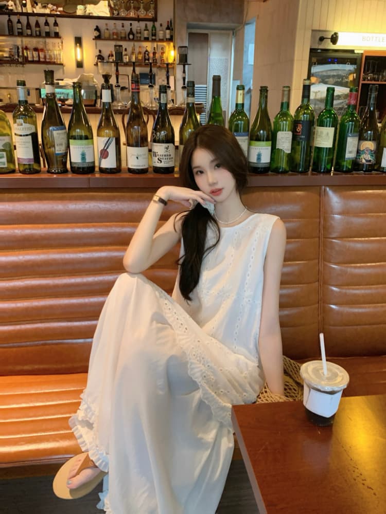 실사 정가 화이트 한 부서 여름 무거운 작업 디자인 센스 프랑스식 홀로우 아웃 자수 페이크 레이어드 조끼 원피스 상세 이미지 10