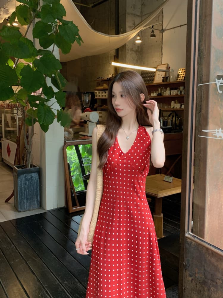 실사 정가 프랑스식 레트로 품격 V넥 행침 목 여성 드레스 빨간색 도트 무늬 스트랩 조끼 롱 스커트 여름 상세 이미지 7
