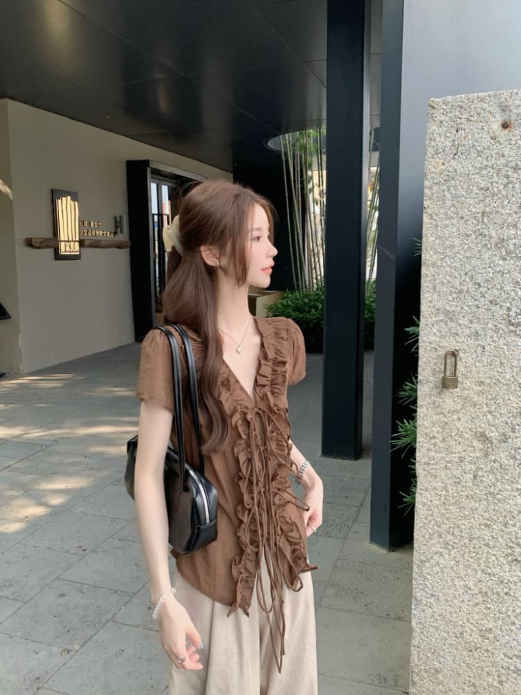 실사 정가 달콤함 레트로 프릴 레이스업 V넥 반팔 여성 셔츠 한국 스타일 품격 쇼트 스타일 맨위 여름 상세 이미지 5