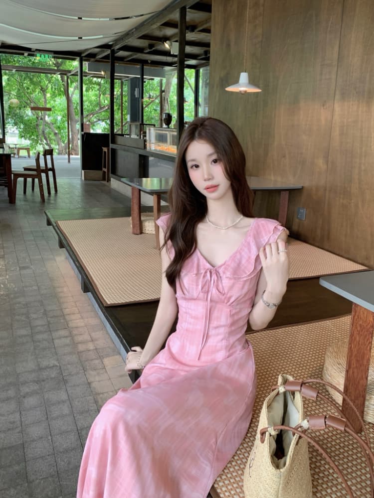 실사 정가 부드러운 바람 프릴 V넥 쉬폰 드레스 품격 핑크색 체크무늬 휴가 바람 민소매 롱 스커트 상세 이미지 1