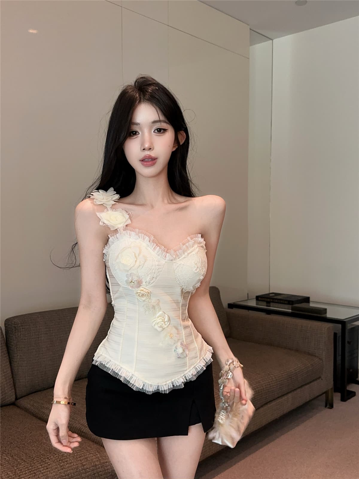 실사 정가 살구 색상 비스듬한 어깨 튜브탑 절묘한 아름다운 꽃 조끼 디자인 센스 생선뼈 허리 수축 켜기 벨트 가슴 패드 이미지 3