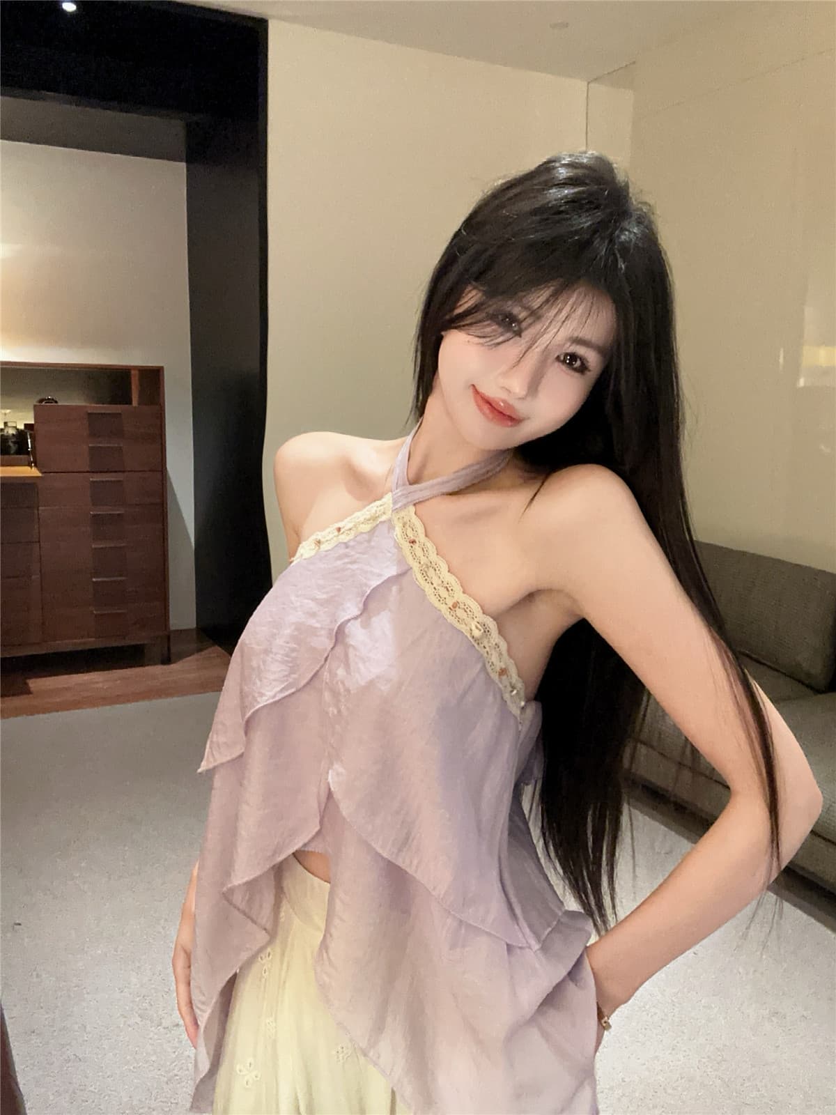실사 정가 프랑스식 보라색 쉬폰 행침 목 여름 민소매 프릴 디자인 센스 오프숄더 맨위 상세 이미지 4