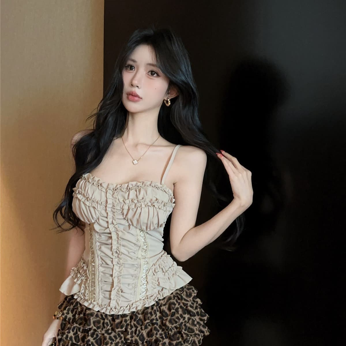 실사 정가 레트로 낭만주의 무거운 작업 플리츠 튜브탑 캐미솔 핫걸 디자인 센스 허리 수축 레이스 맨위 이미지 4