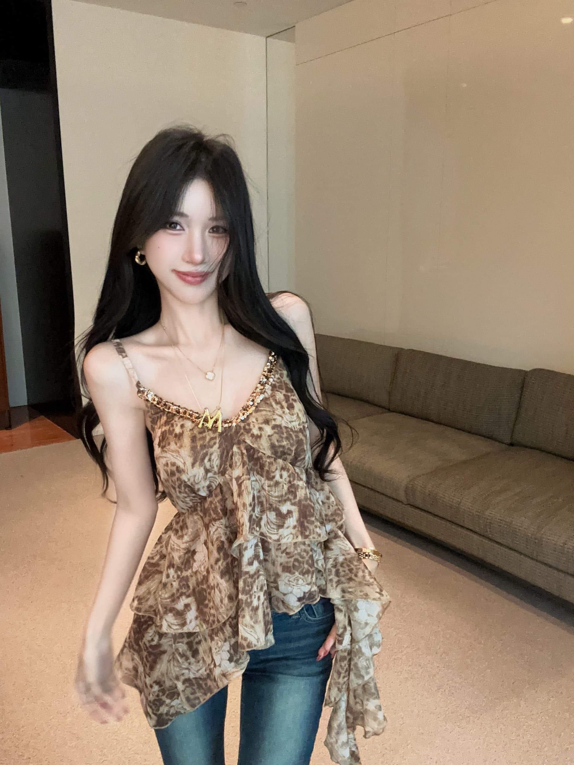 실사 정가 레트로 순수한 욕망 레오파드 무늬 프린트 캐미솔 프릴 V넥 불규칙 핫걸 맨위 상세 이미지 1