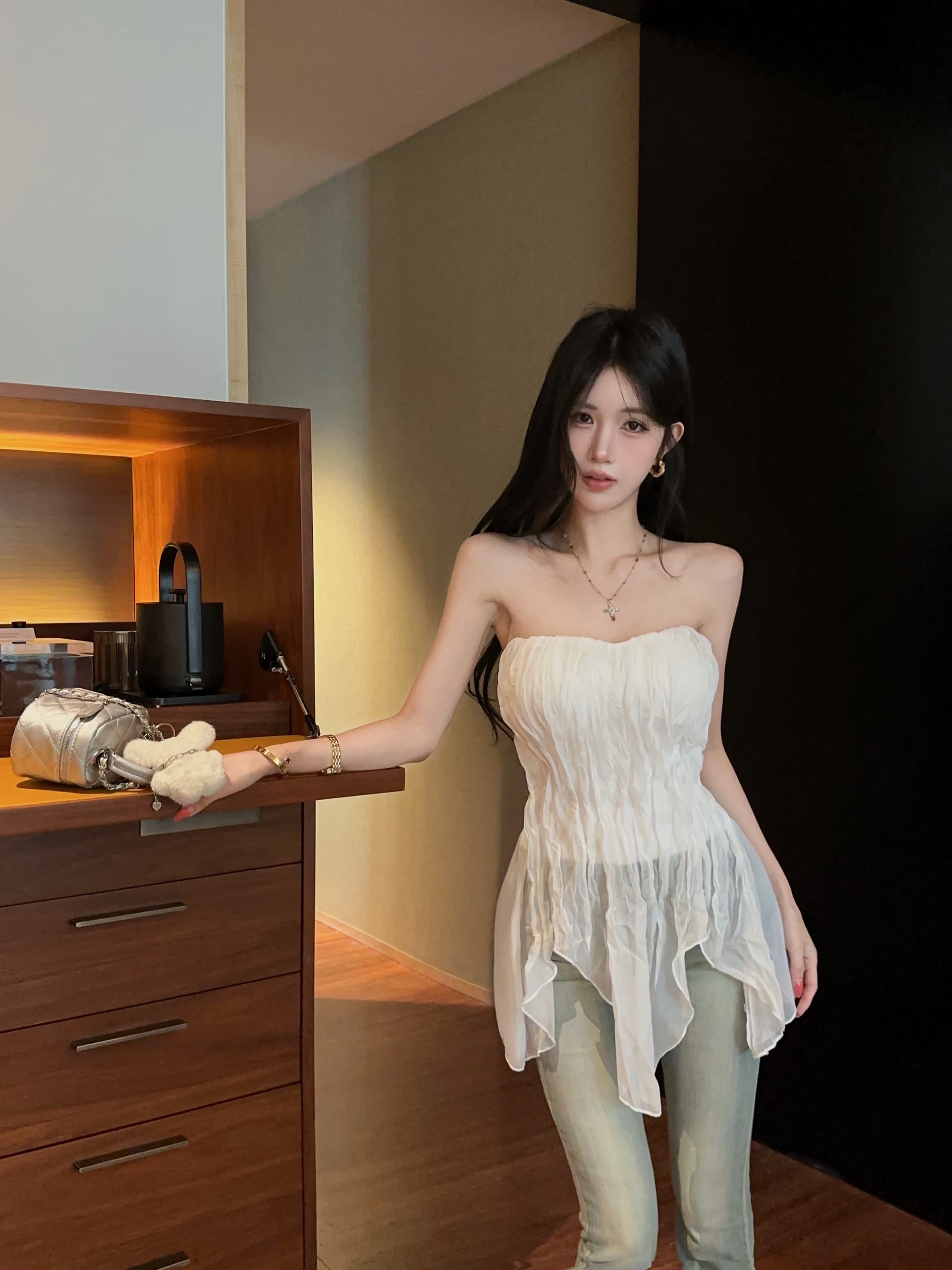 실사 정가 핫걸 아름다운 몸매 가꾸기 허리 수축 주름 불규칙 프릴 튜브탑 상세 이미지 3