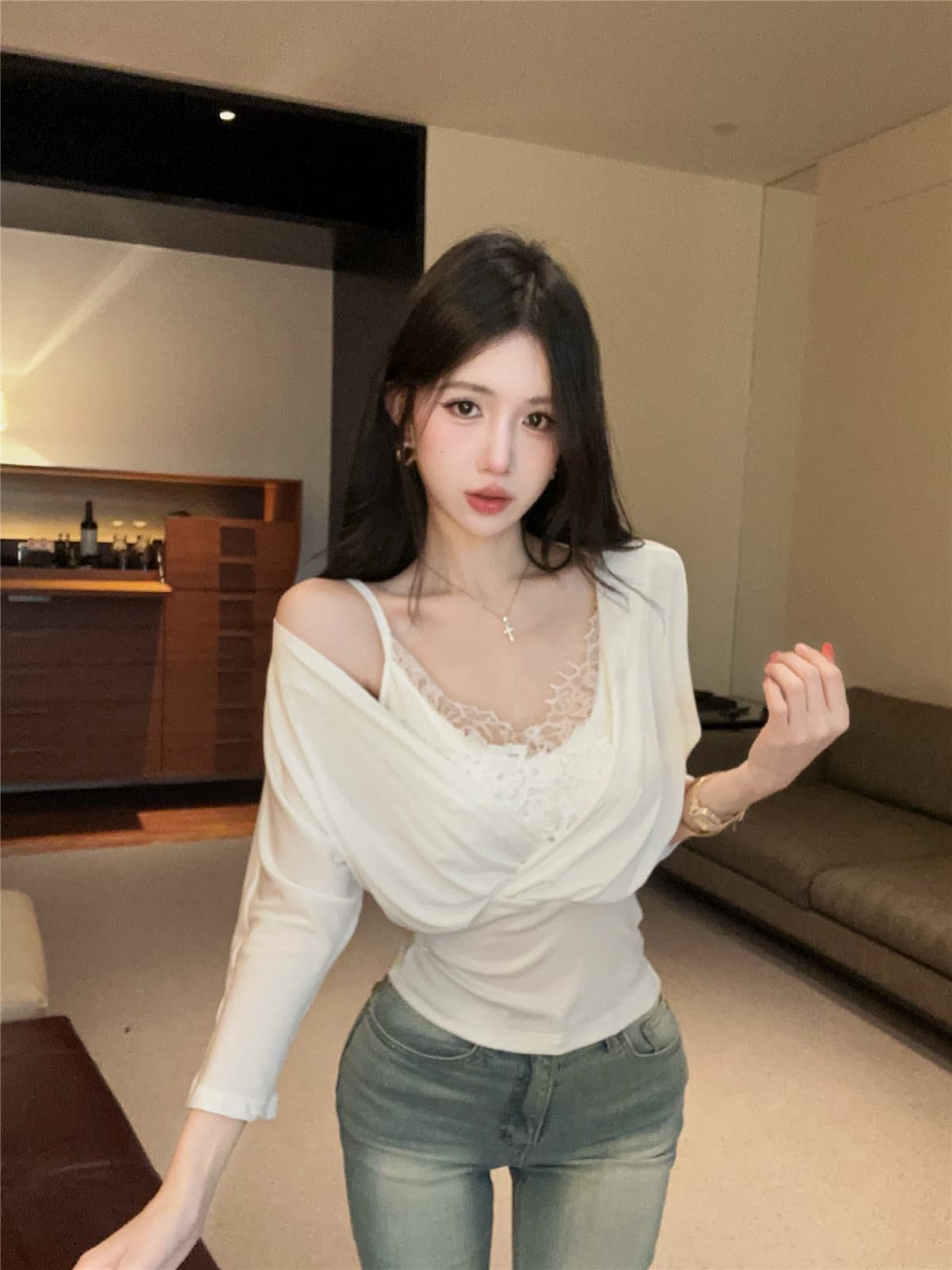 실사 정가 작은 심장 기계 오프숄더 V넥 허리 수축 레이스 슬립 분위기 센스 스택 착용 투피스 세트 맨위 상세 이미지 6