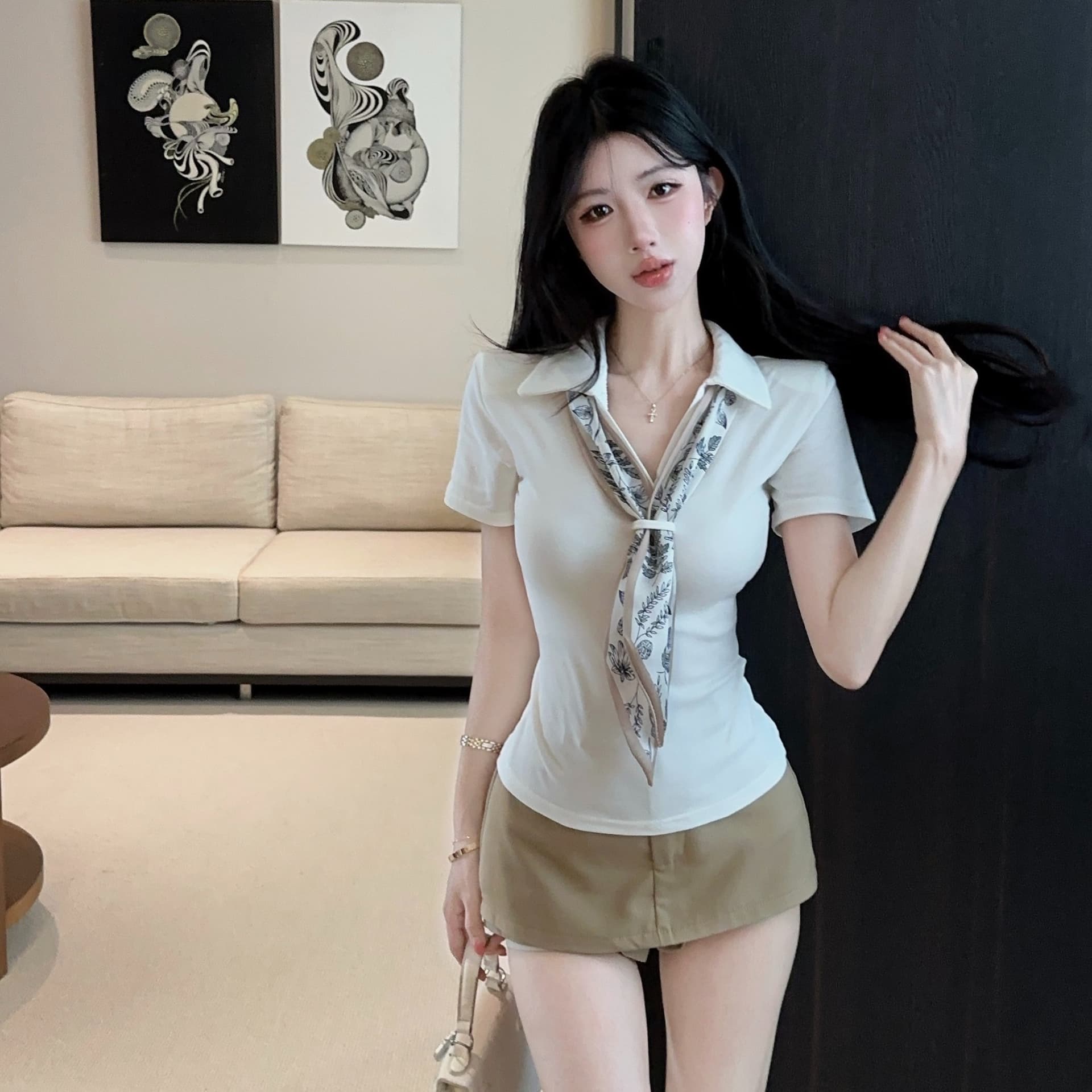 실사 오래된 돈 스카프 프린트 화이트 반팔 셔츠 디자인 센스 순수한 욕망 poio 칼라 몸매 가꾸기 쇼트 스타일 티셔츠 맨위 이미지 2