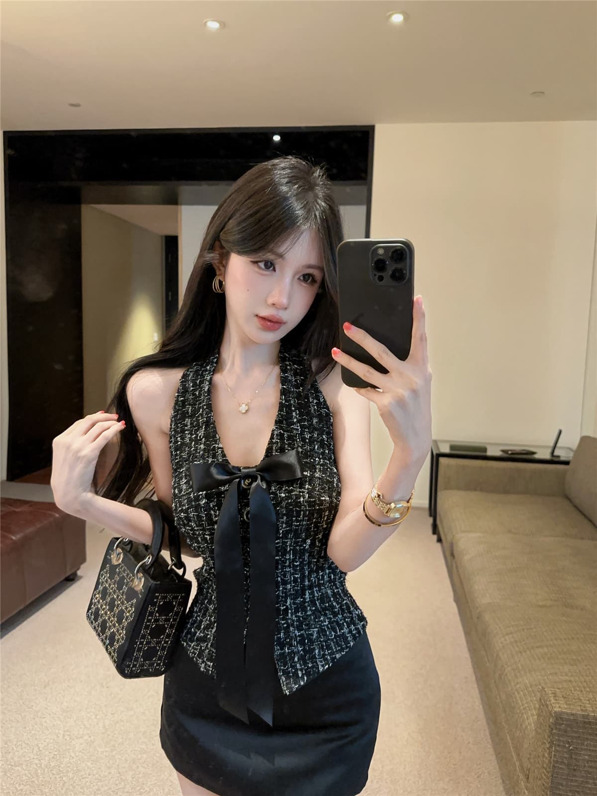 실사 작은 샤넬 스타일 검정색 행침 목 조끼 고급 센스 V넥 민소매 슬림해 보이는 두꺼운 뭐라구? 맨위 상세 이미지 2