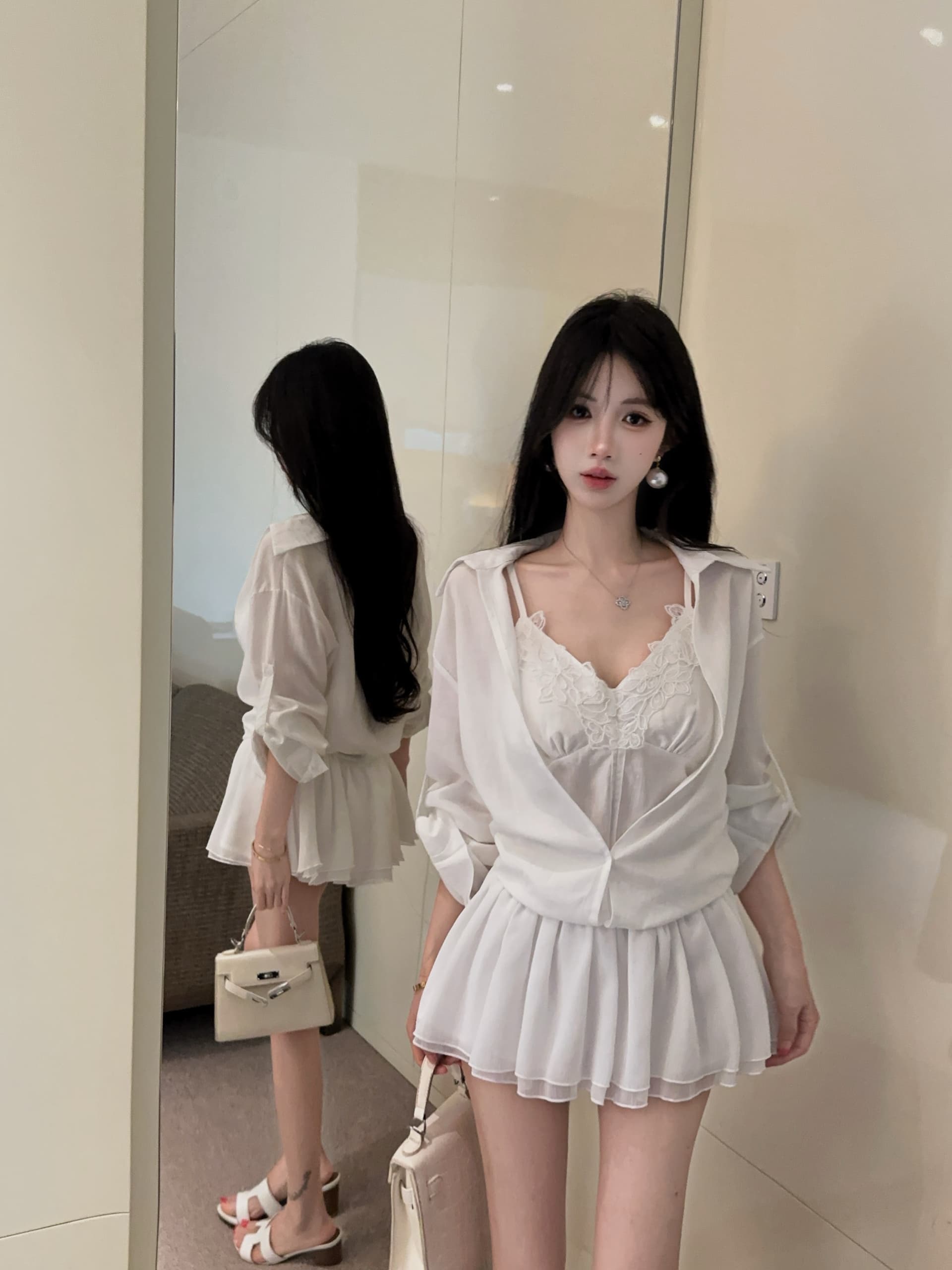 실사 정가 품격 화이트 패치워크 페이크 레이어드 레이스 슬립 자외선 차단 중간 소매 여성 셔츠 반신 미니 스커트 세트 상세 이미지 3