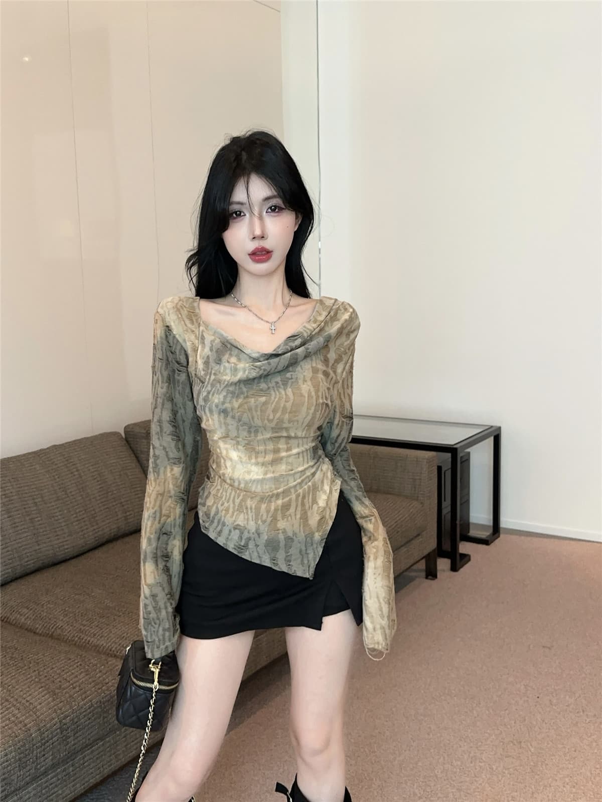 실사 정가 Chic 불규칙 홀치기 염색 긴팔 티셔츠 불모지 바람 레트로 흔들다 칼라 핫걸 맨위 상세 이미지 10
