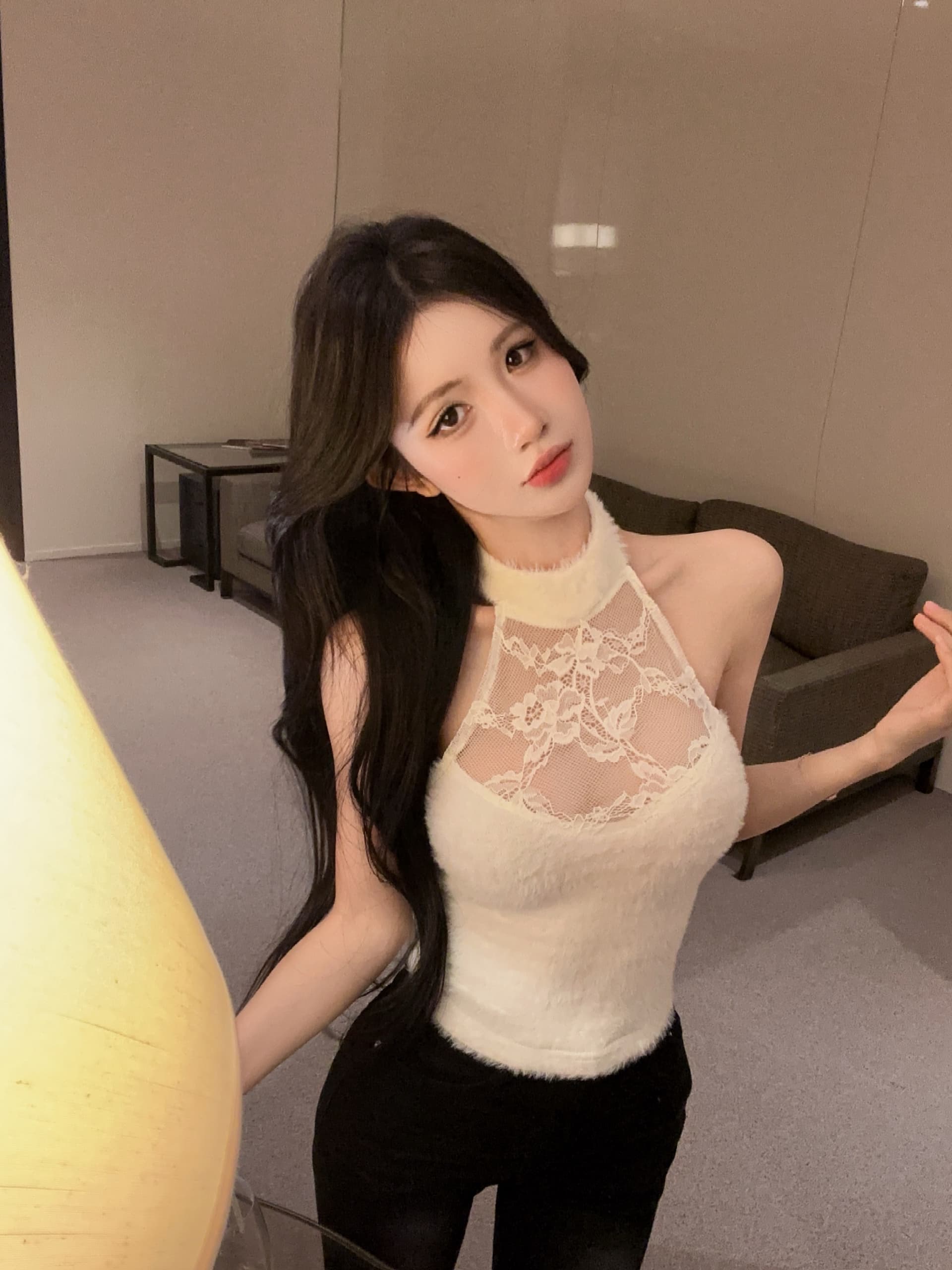 실사 정가 가을 레이스 조각 화이트 행침 목 캐미솔 민소매 인사이드 가져 가라. 외출용 섹시함 쇼트 스타일 맨위 이미지 4