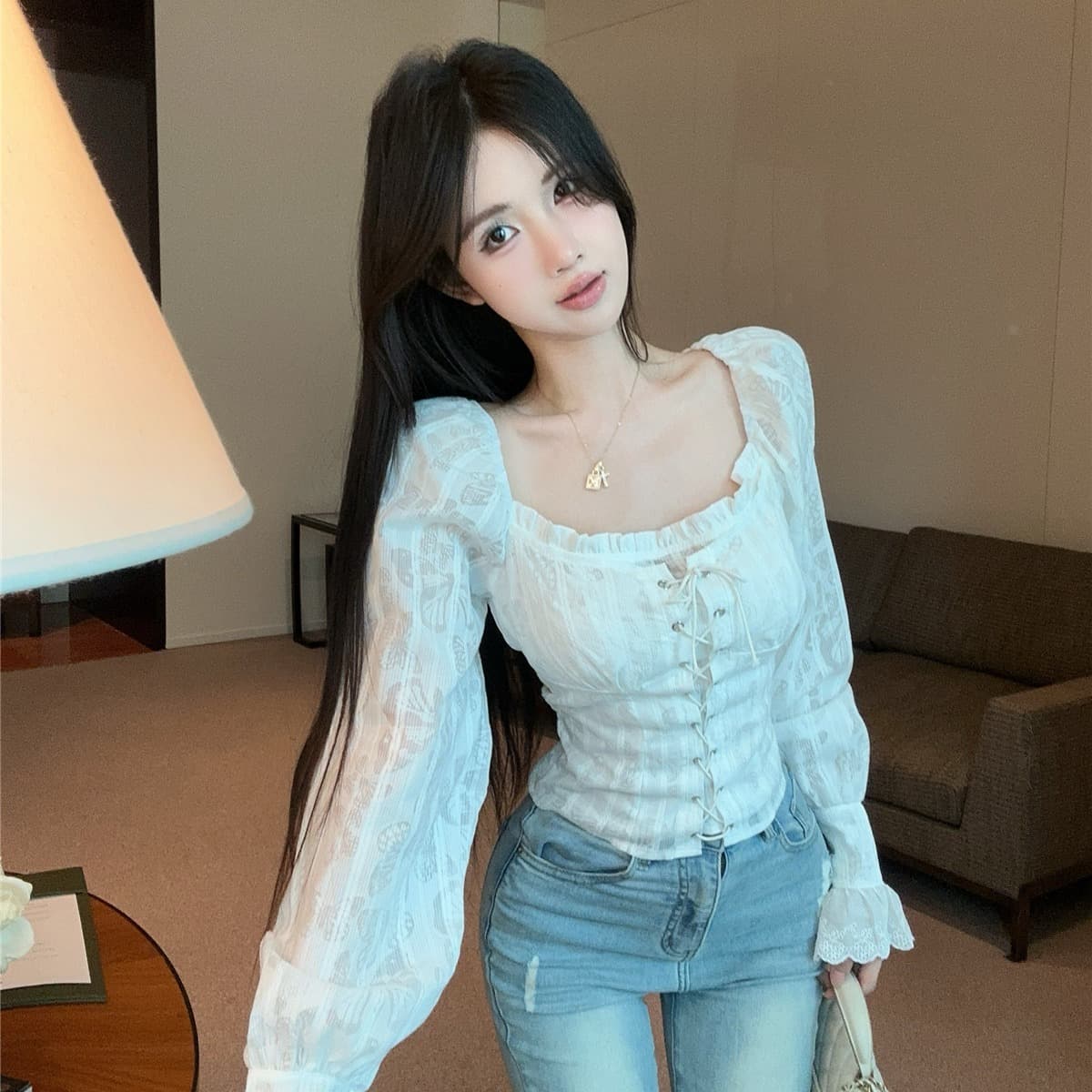 실사 정가 화이트 셔츠 가을 프랑스식 맨위 디자인 센스 Chic 쇼트 스타일 오프숄더 긴팔 셔츠 이미지 2