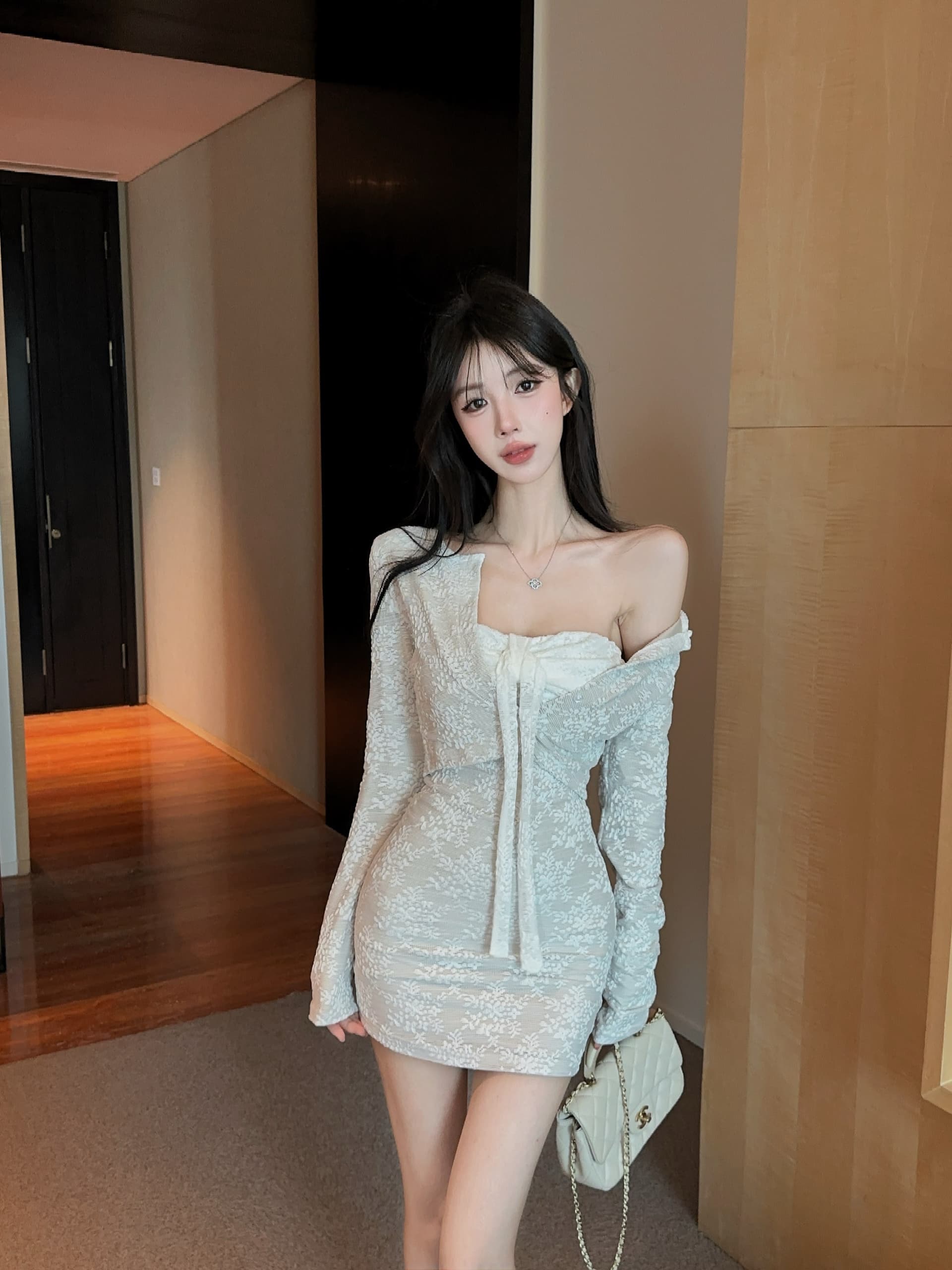 실사 순수한 욕망 핫걸 벨트 가슴 패드 튜브탑 드레스 가을 몸매 가꾸기 슬림해 보이는 자카드 레이스 긴팔 오픈 가디건 세트 상세 이미지 8