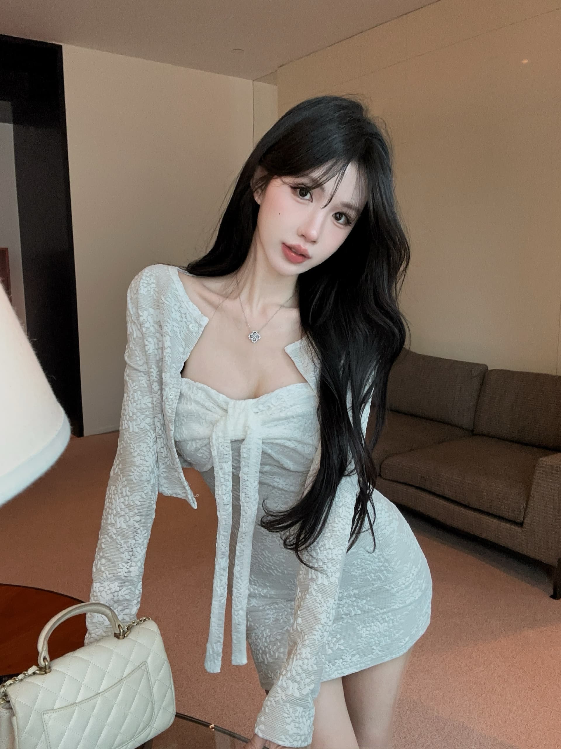 실사 순수한 욕망 핫걸 벨트 가슴 패드 튜브탑 드레스 가을 몸매 가꾸기 슬림해 보이는 자카드 레이스 긴팔 오픈 가디건 세트 상세 이미지 9