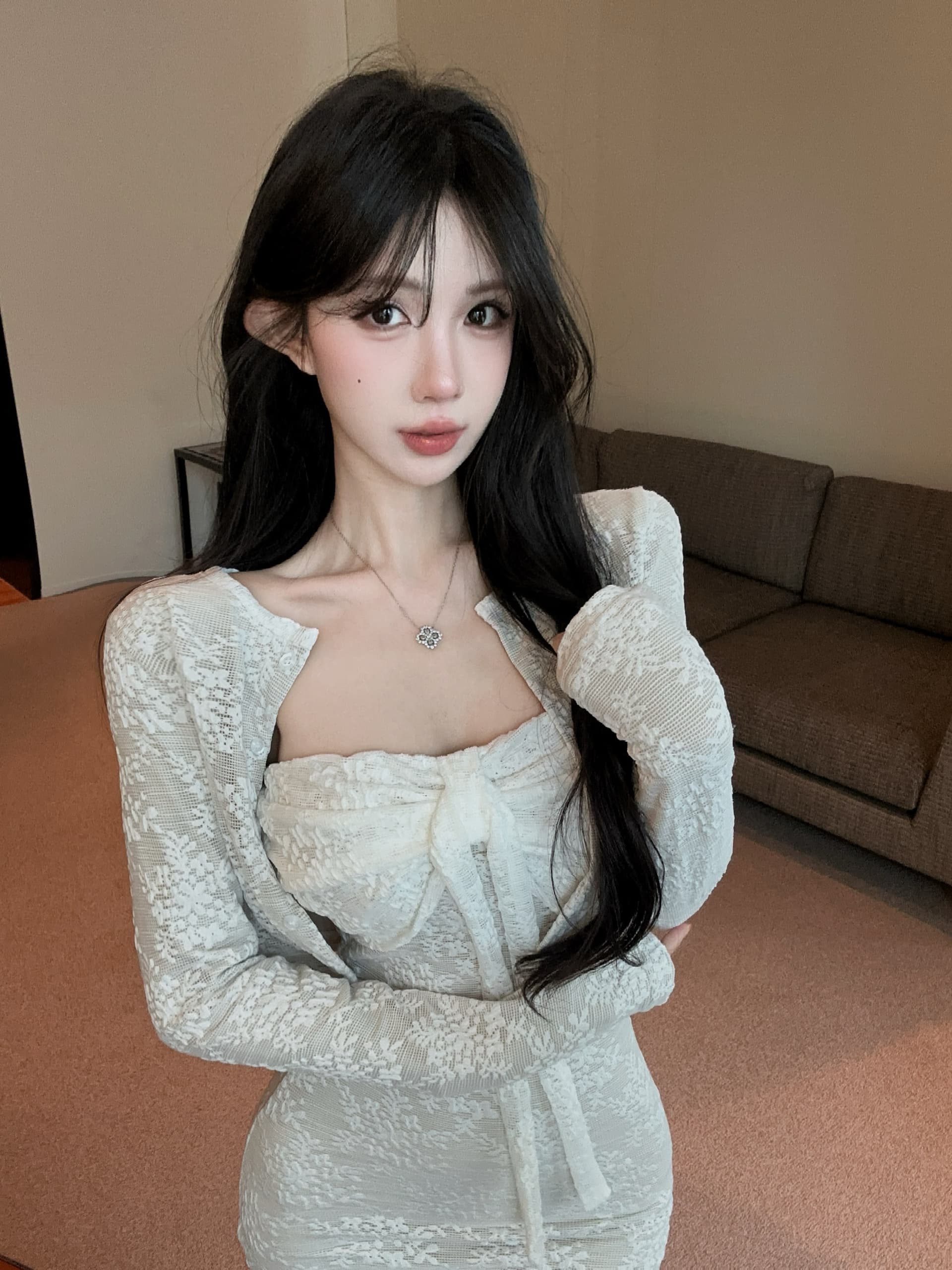 실사 순수한 욕망 핫걸 벨트 가슴 패드 튜브탑 드레스 가을 몸매 가꾸기 슬림해 보이는 자카드 레이스 긴팔 오픈 가디건 세트 상세 이미지 12