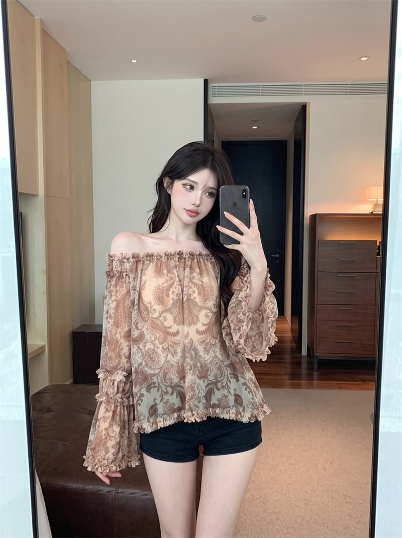 정가 실사 프랑스식 순수한 욕망 바람 오프숄더 분위기 센스 오프숄더 나팔 소매 프릴 꽃무늬 쉬폰 셔츠 상세 이미지 3