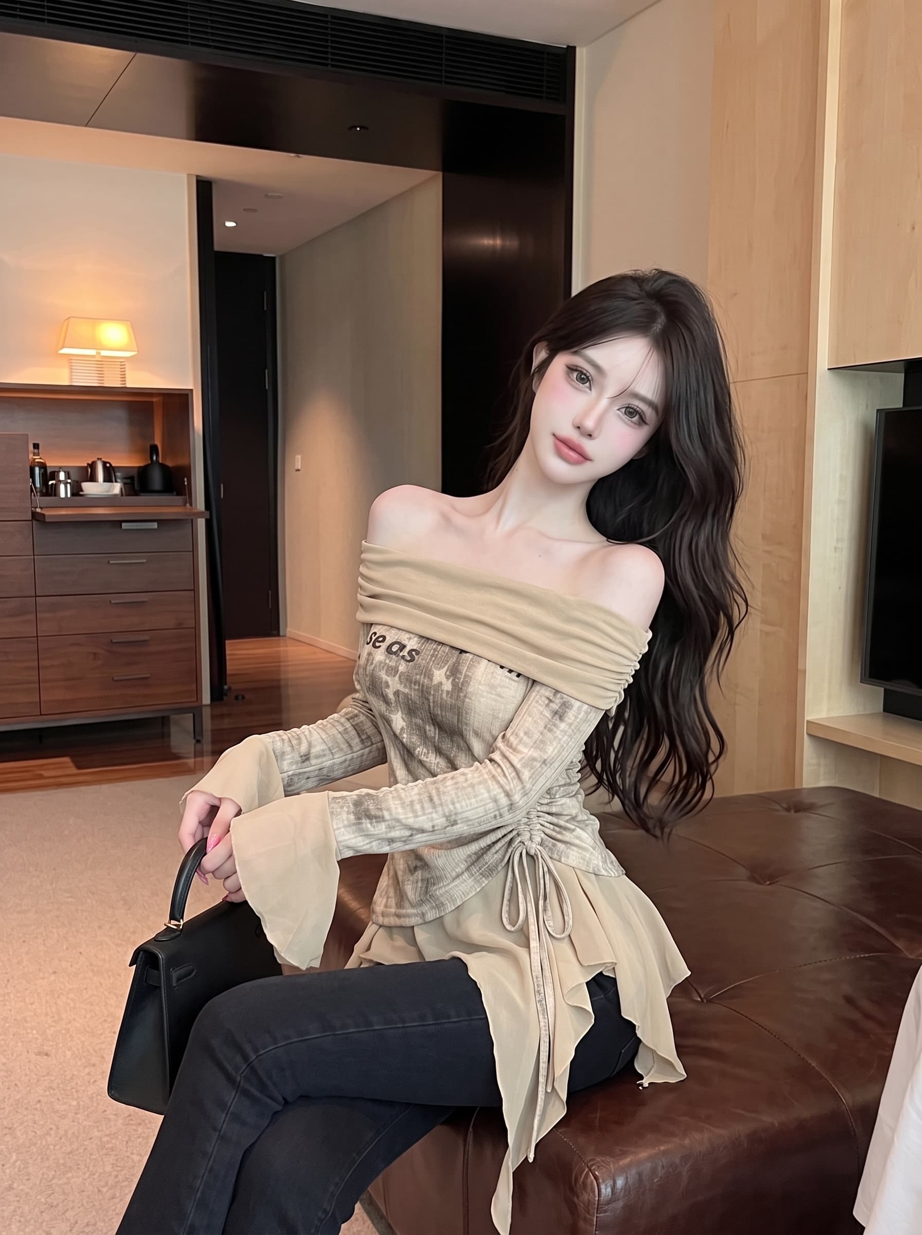 실사 핫걸 프릴 홀치기 염색 오프숄더 긴팔 티셔츠 디자인 센스 패치워크 불규칙 나팔 소매 맨위 상세 이미지 5