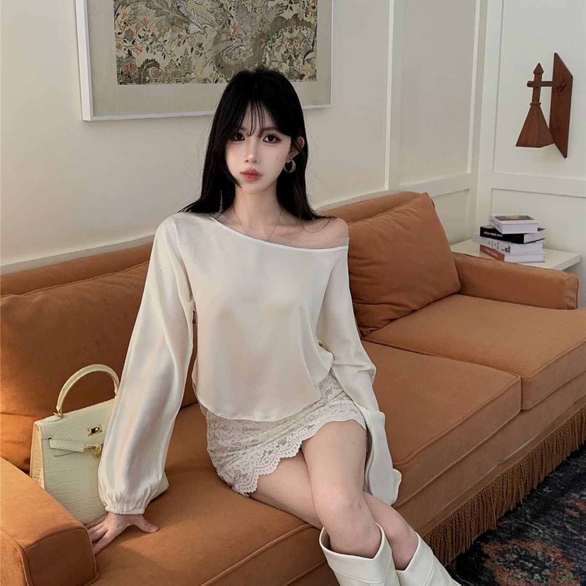 실사 정가 프랑스식 비스듬한 어깨 새틴 루즈핏 배트윙 소매 맨위 레이스 반신 미니 스커트 세트 이미지 4