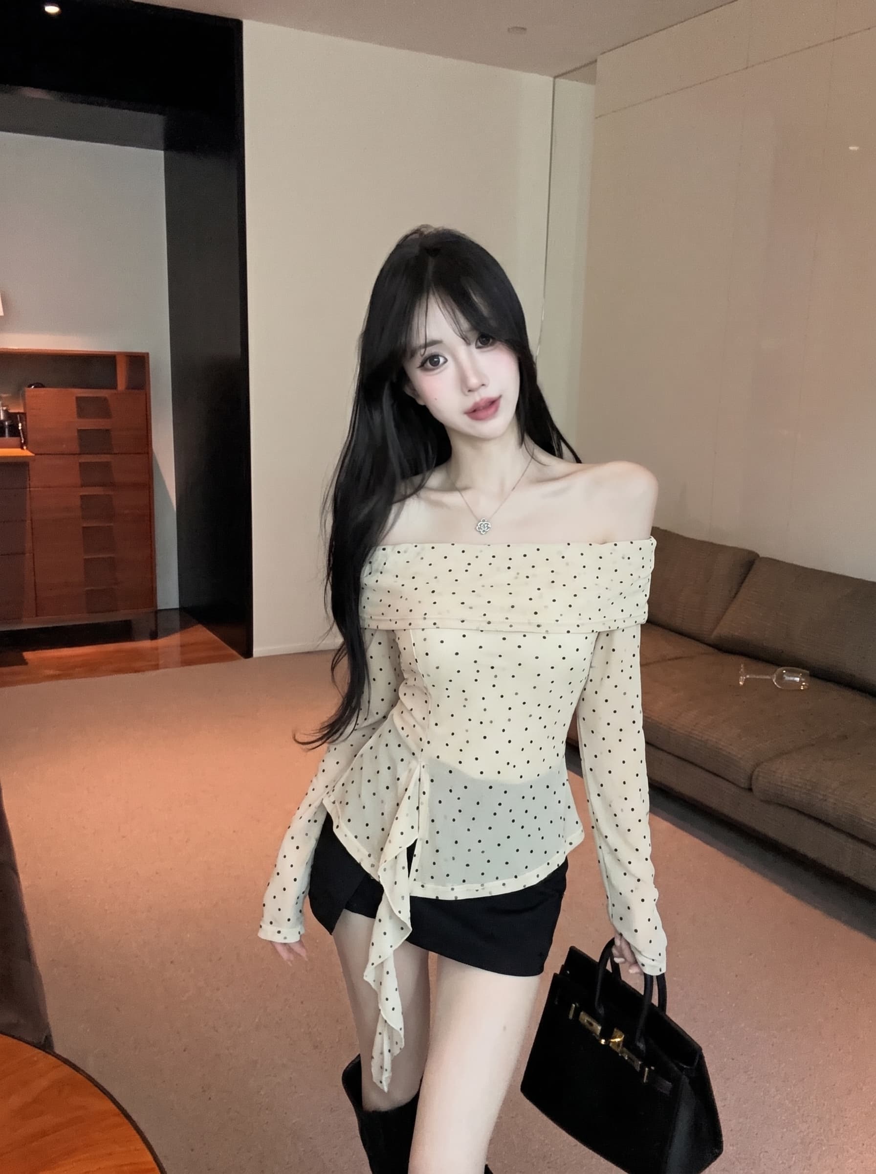 실사 순수한 욕망 살구 색상 도트 무늬 디자인 센스 오프숄더 긴팔 티셔츠 가을 디자인 센스 슬림해 보이는 불규칙 맨위 상세 이미지 10