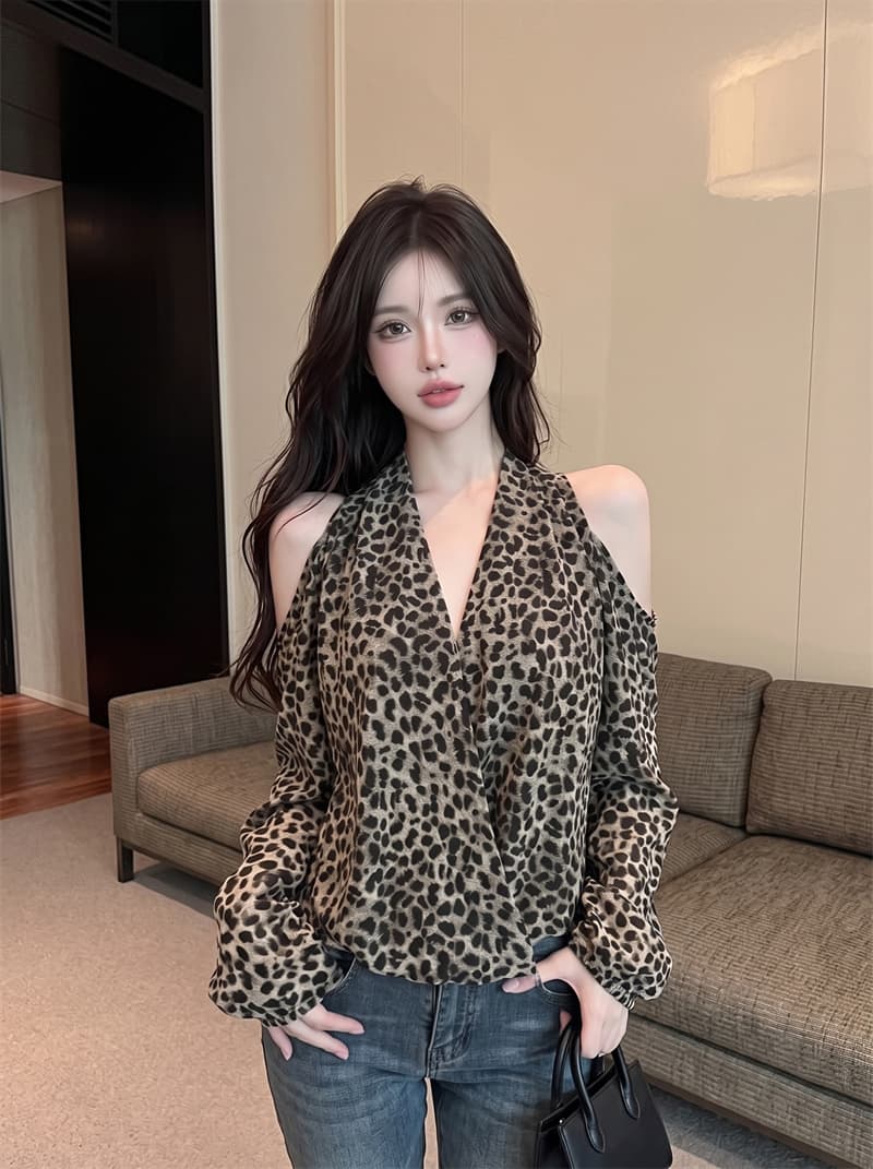 정가 실사 섹시함 핫걸 오프숄더 V넥 레오파드 무늬 쉬폰 여성 셔츠 가을 허리 수축 슬림해 보이는 벌룬 소매 맨위 상세 이미지 7