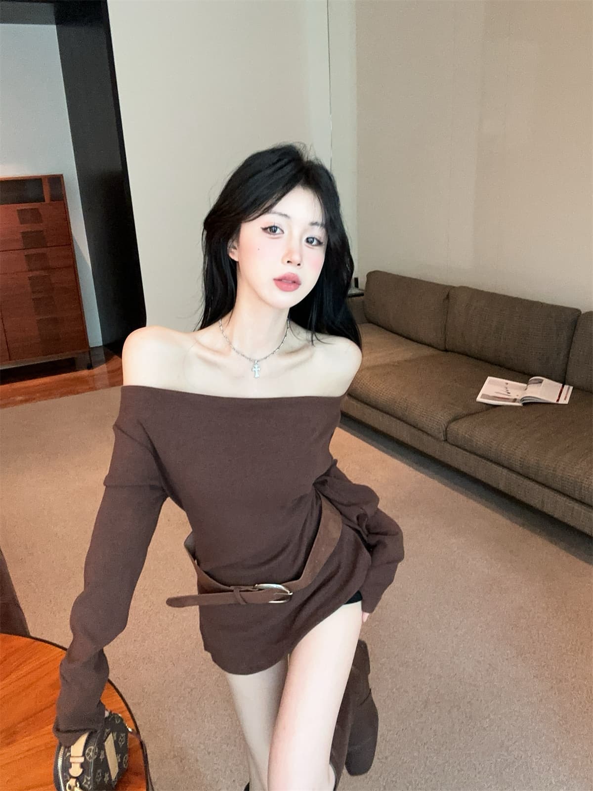 실사 정가 순수한 욕망 달콤한 매운맛 튀김 거리 오프숄더 긴 소매 티셔츠 벨트 맨위 반바지 여성 가을 패션 세트 상세 이미지 12