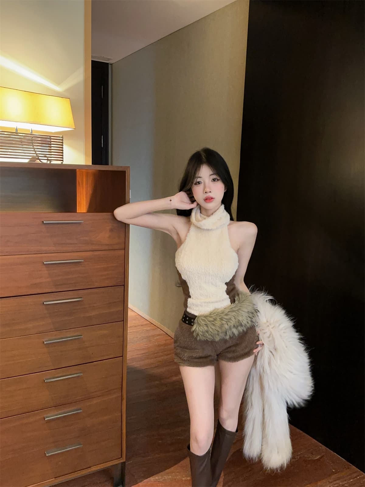 실사 정가 배색 터틀넥 행침 목 a4 허리 순수한 욕망 니트 조끼 플리스 패치워크 반바지 세트 여성 겨울 상세 이미지 8