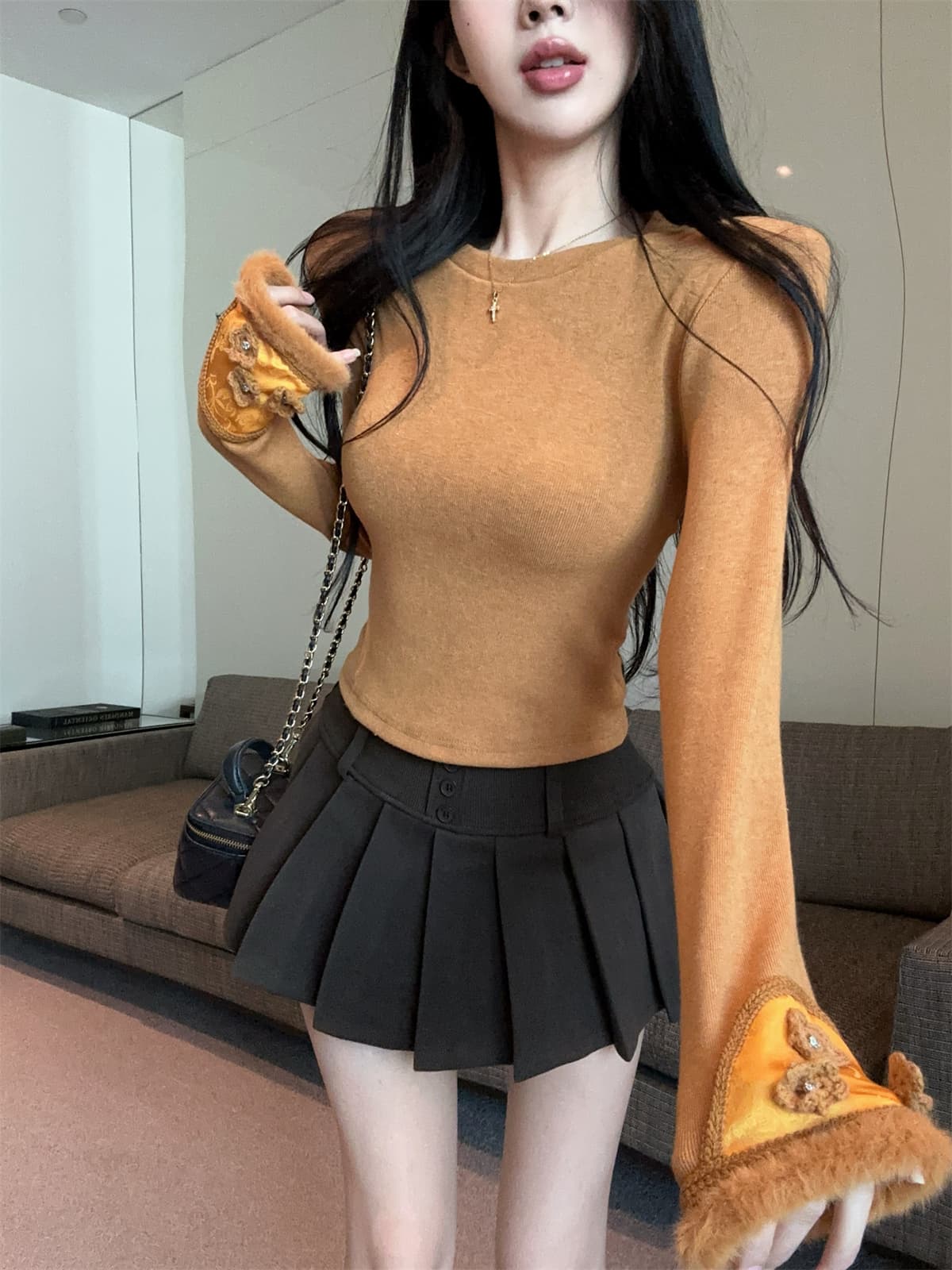 실사 정가 달콤한 매운맛 절묘한 철자 레이스 백리스 페이크 레이어드 맨위 플리츠 플러시 표면 반 스커트 여성 겨울 세트 상세 이미지 12