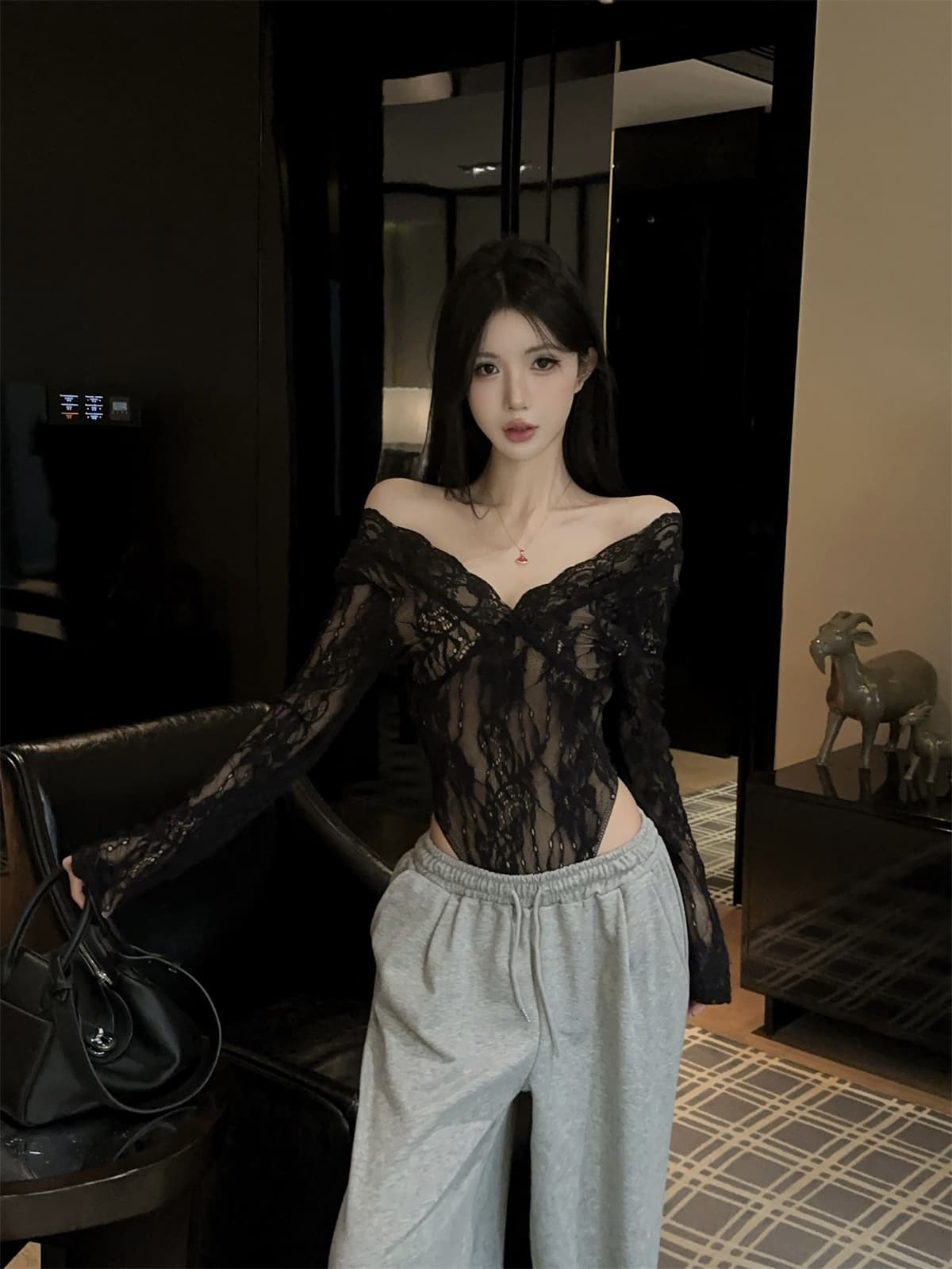 실사 정가 V넥 레이스 순수한 욕망 디자인 센스 레이스 셔츠 올인원 의류 여성 이른 봄 상세 이미지 6
