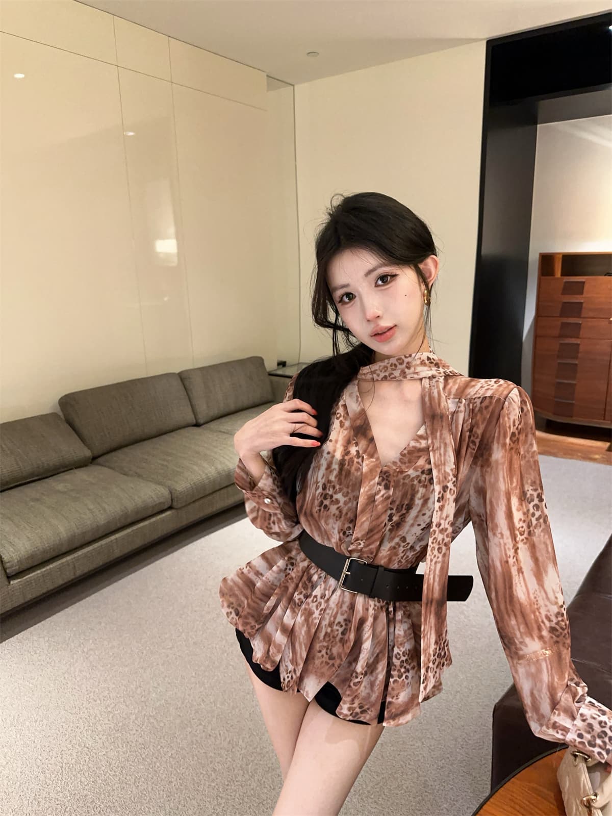 실사 정가 꽃무늬 버블 긴팔 프랑스식 여성 셔츠 봄 레이스업 나비 매듭 쉬폰 블라우스 벨트 포함 상세 이미지 10