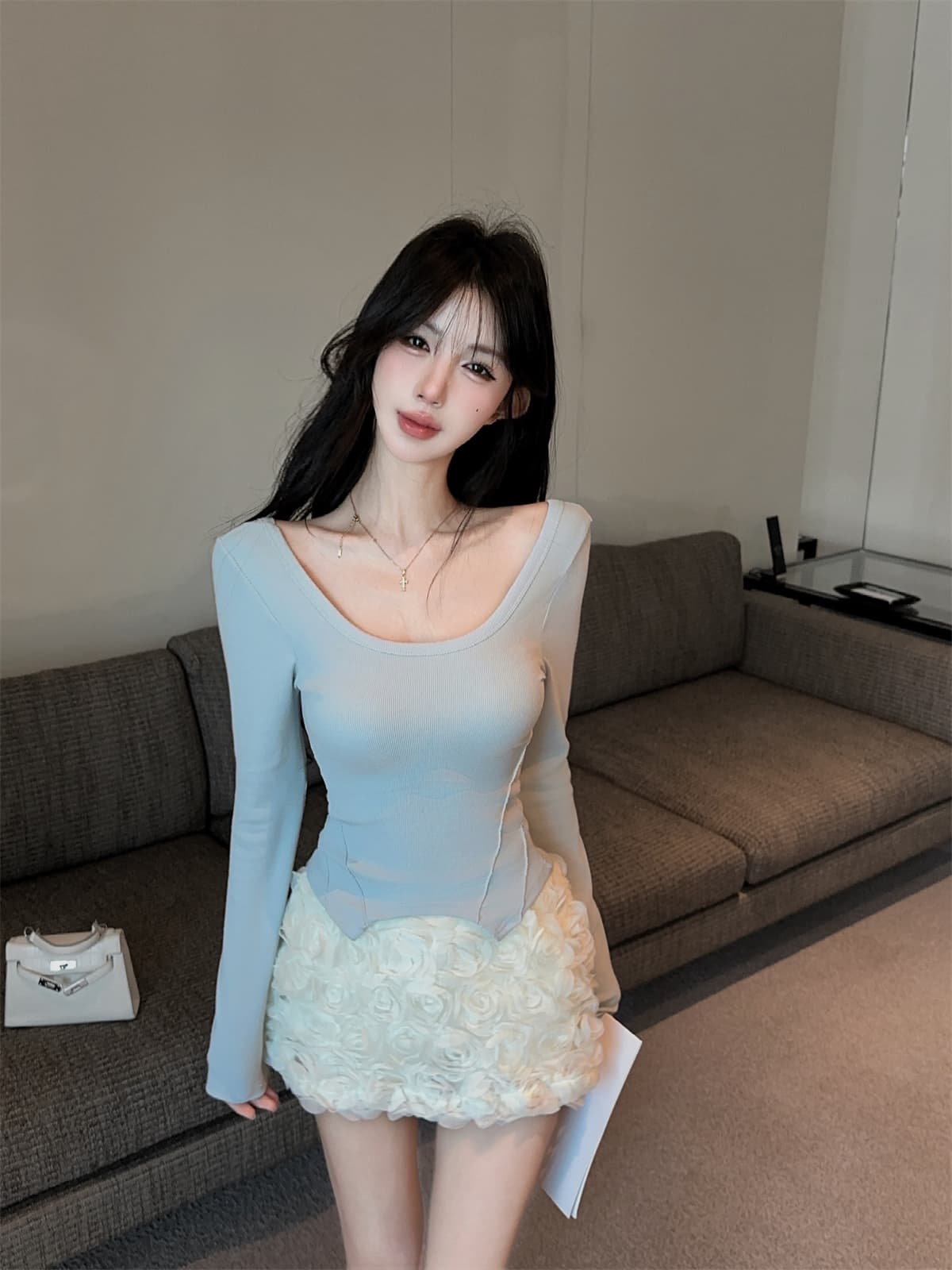실사 정가 chic 순수한 욕망 u 칼라 몸매 가꾸기 긴팔 기본 셔츠 맨위 장미 3 차원 꽃 미니 스커트 여성 가을 세트 상세 이미지 3