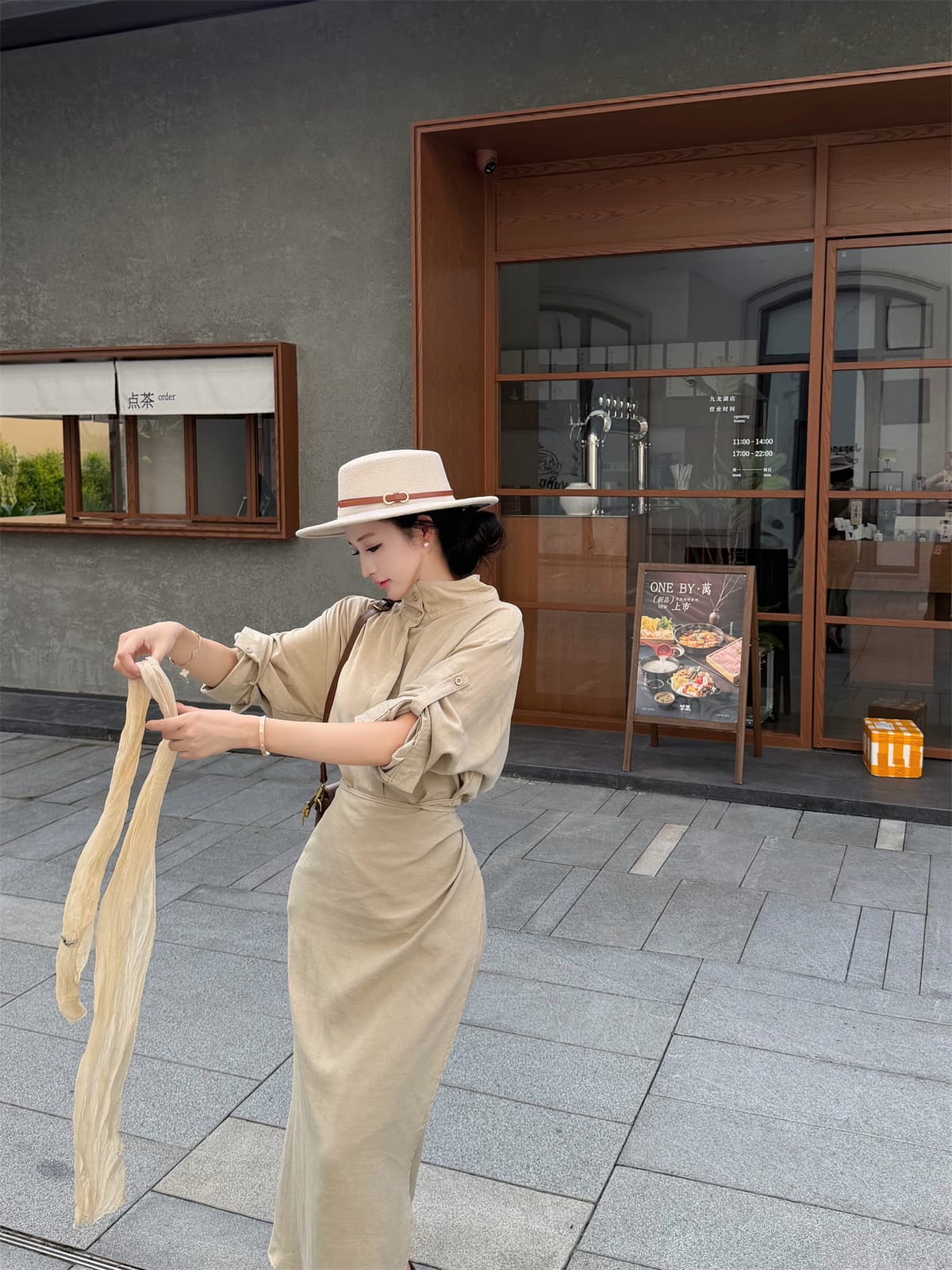 실사 정가 고급 센스 경기 스카프 허리 수축 셔츠 스타일 롱 스커트 페이크 레이어드 프랑스식 바람막이 드레스 이미지 4