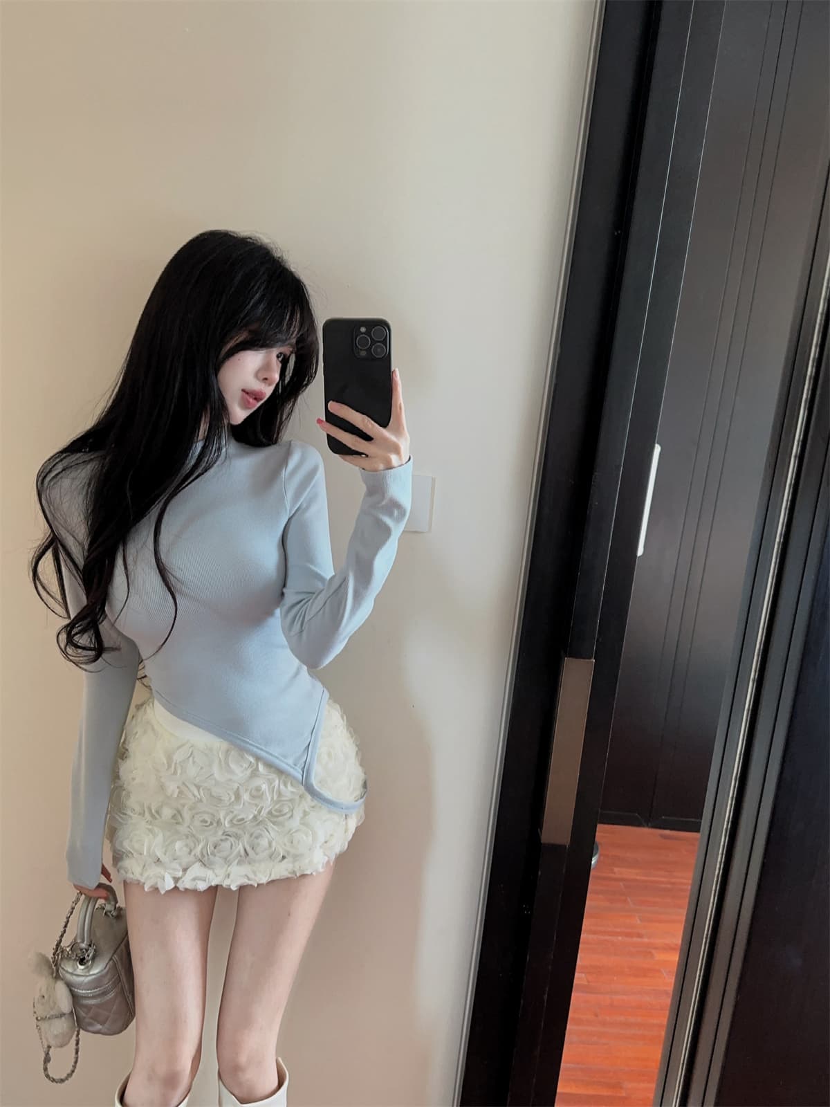 실사 정가 작은 스탠드 칼라 디자인 센스 긴 소매 티셔츠 3 차원 꽃 미니 스커트 여성 가을 패션 세트 상세 이미지 8