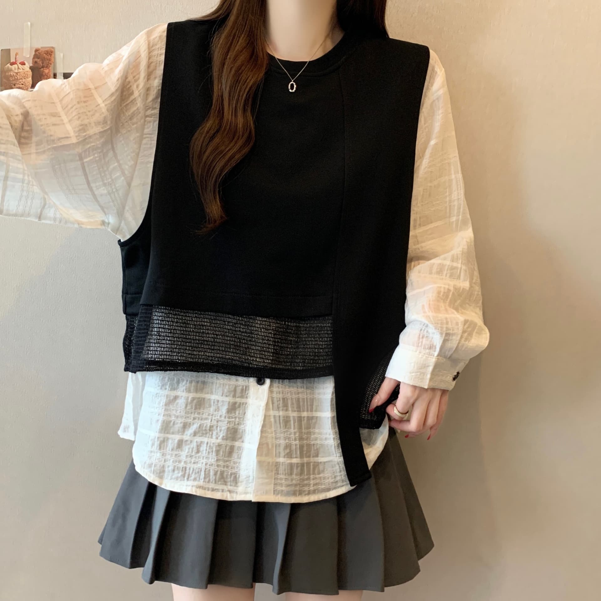 빅 사이즈 26 가을 새로운 캐주얼 루즈핏 페이크 레이어드 티셔츠 한 부서 슬림해 보이는 디자인 센스 배색 다용도 맨위 여성 이미지 6