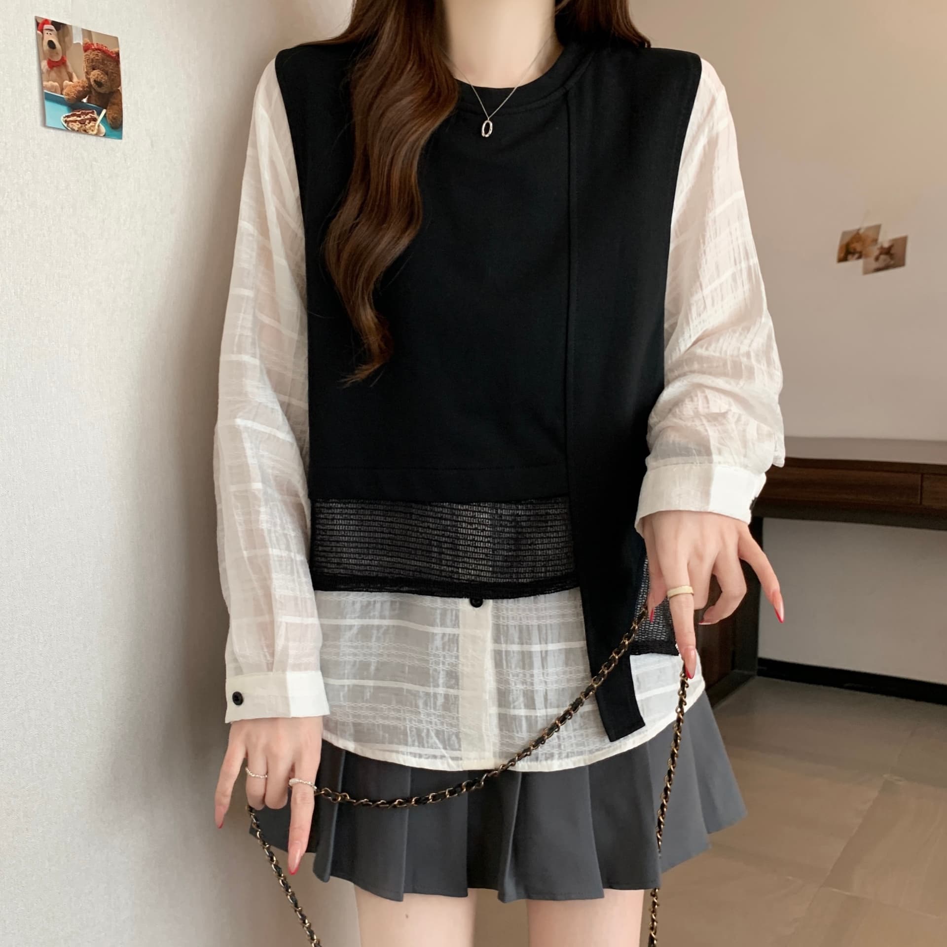 빅 사이즈 26 가을 새로운 캐주얼 루즈핏 페이크 레이어드 티셔츠 한 부서 슬림해 보이는 디자인 센스 배색 다용도 맨위 여성 상세 이미지 8