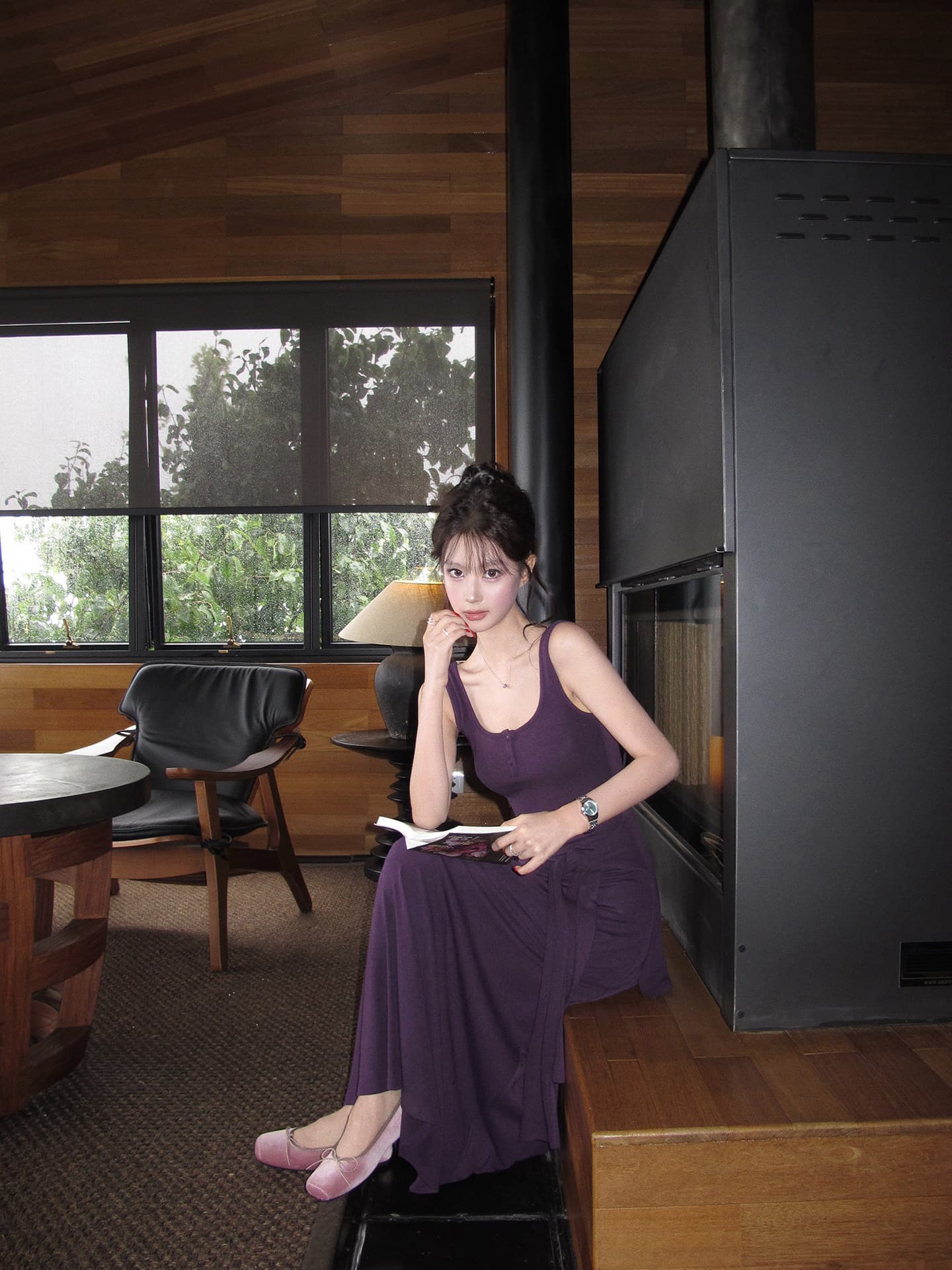 오래된 돈 바람 u 칼라 스트랩 허리 수축 조끼 스타일 드레스 여름 여성 2026 새로운 몸매 가꾸기 슬림해 보이는 도루 가을 롱 스커트 이미지 2