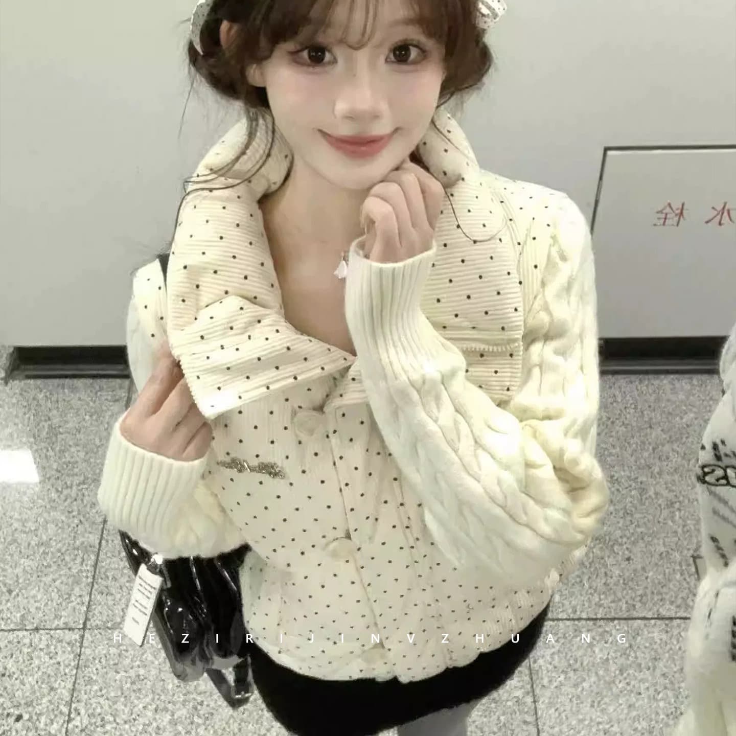 한 부서 달콤함 도트 무늬 니트 패치워크 긴팔 면 의류 여성 코트 겨울 루즈핏 두꺼운 쇼트 스타일 보온 패딩 재킷 이미지 4