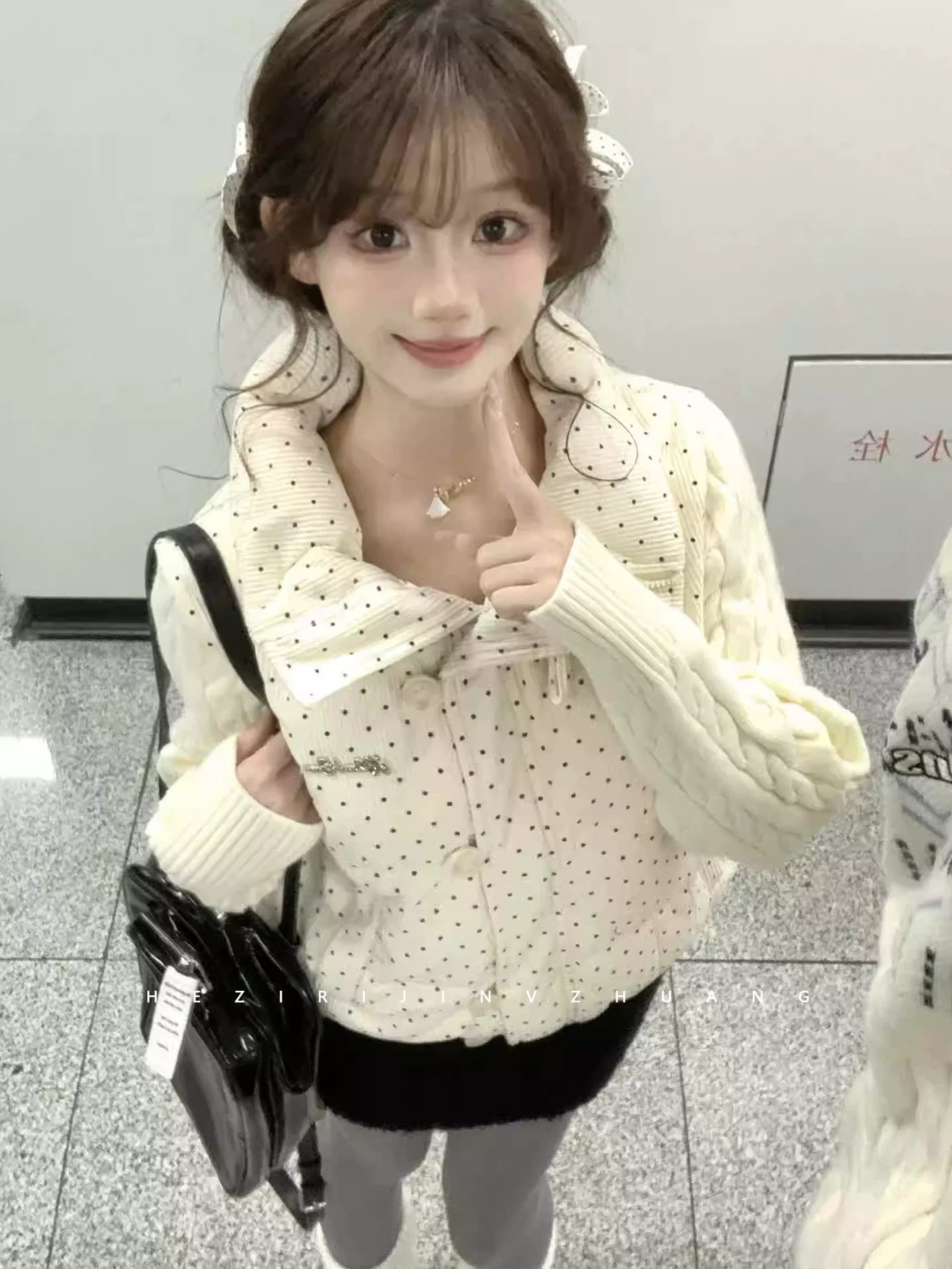 한 부서 달콤함 도트 무늬 니트 패치워크 긴팔 면 의류 여성 코트 겨울 루즈핏 두꺼운 쇼트 스타일 보온 패딩 재킷 상세 이미지 6