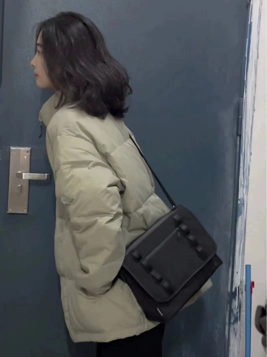 2025 여성 겨울 새로운 아래 면화 의류 한 부서 작은 대중 oversize 얇고 가벼운 보온 남녀 면 의류 재킷 이미지 4