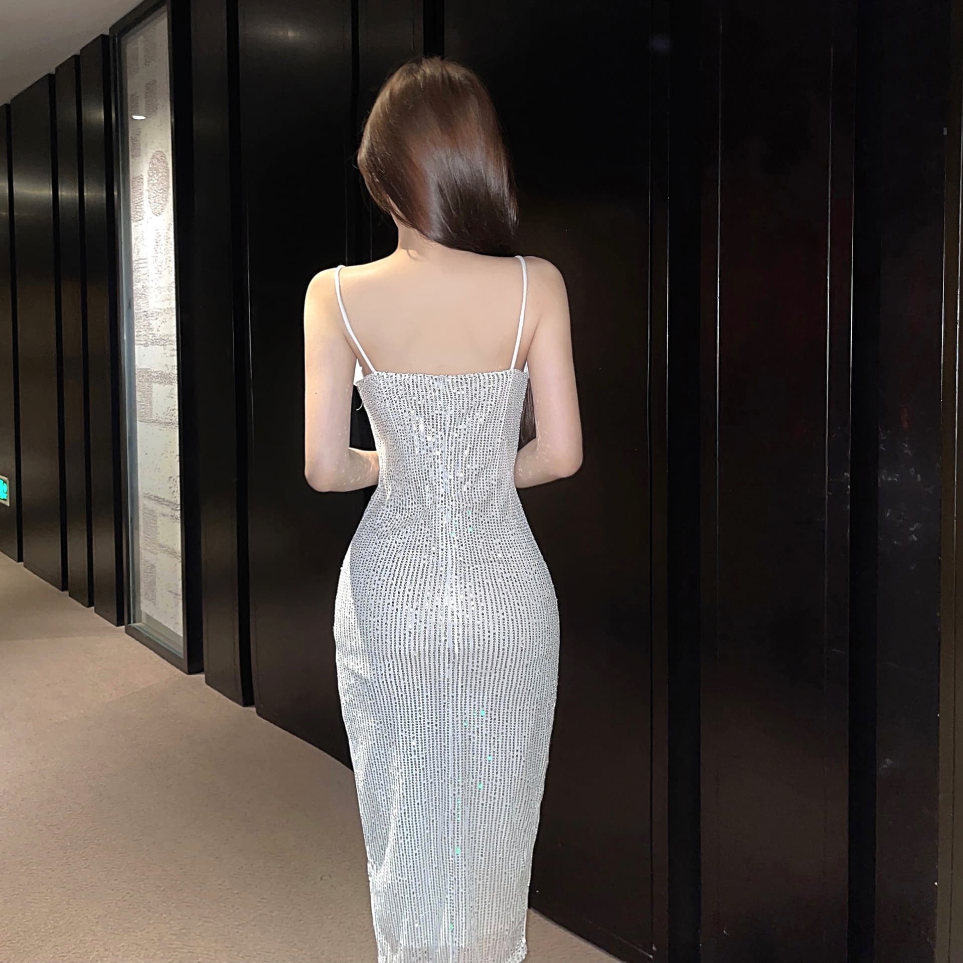 실사 생일 party 작은 드레스 치마 빛 럭셔리 작은 대중 고급 명문 여성 깊은 v 슬립 스팽글 드레스 상세 이미지 9