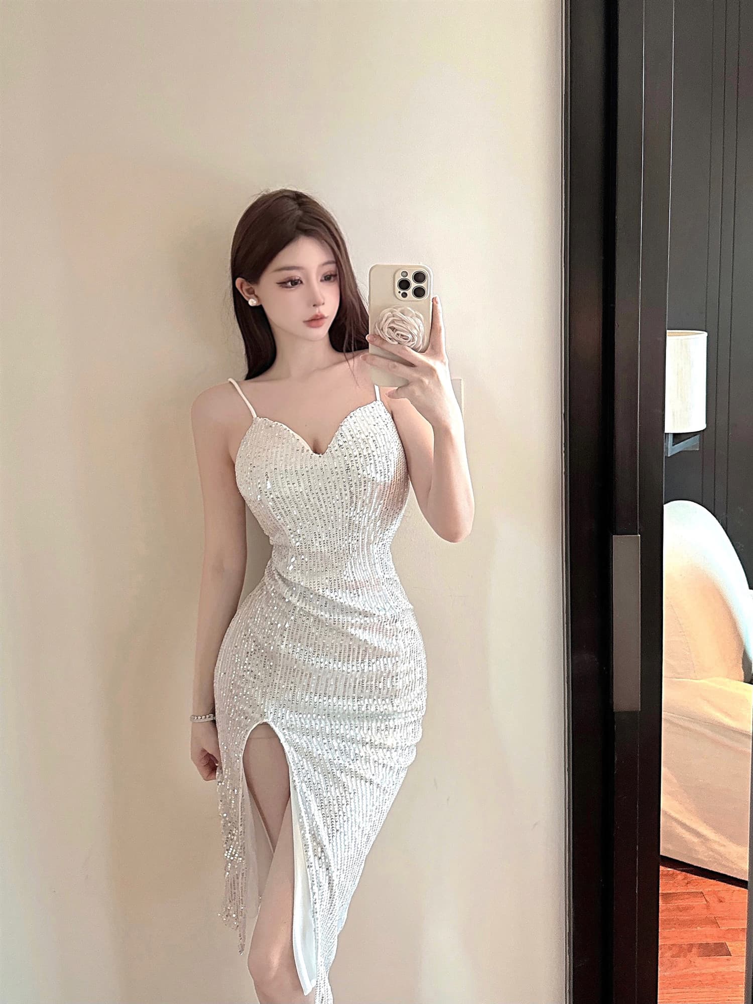 실사 생일 party 작은 드레스 치마 빛 럭셔리 작은 대중 고급 명문 여성 깊은 v 슬립 스팽글 드레스 상세 이미지 10