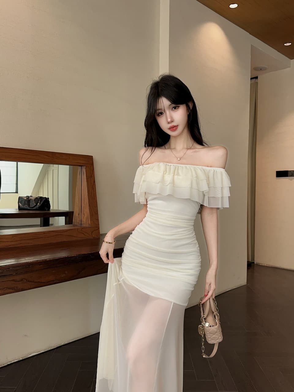 실사 망사 롱 코트 보트넥 오프숄더 드레스 상세 이미지 6