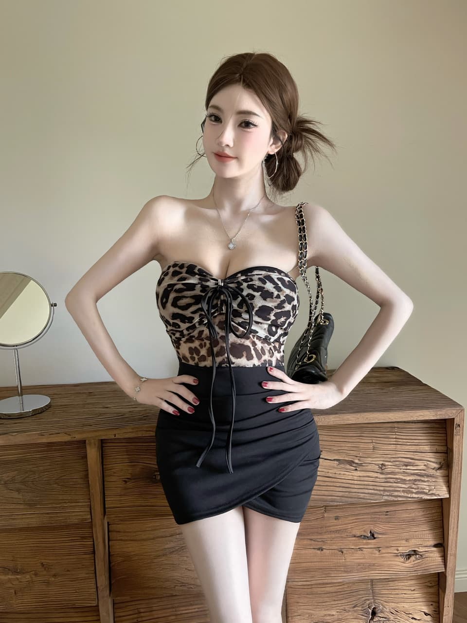 실사 레오파드 무늬 배색 쇼트 스타일 타이트 스커트 슬립 드레스 복장 상세 이미지 13