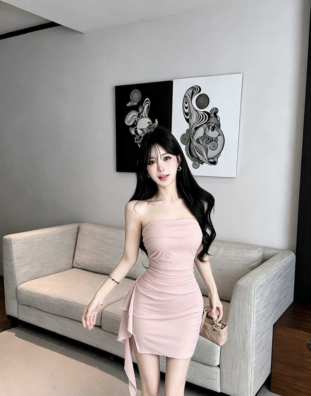 실사 쇼트 스타일 튜브탑 드레스 복장 이미지 3