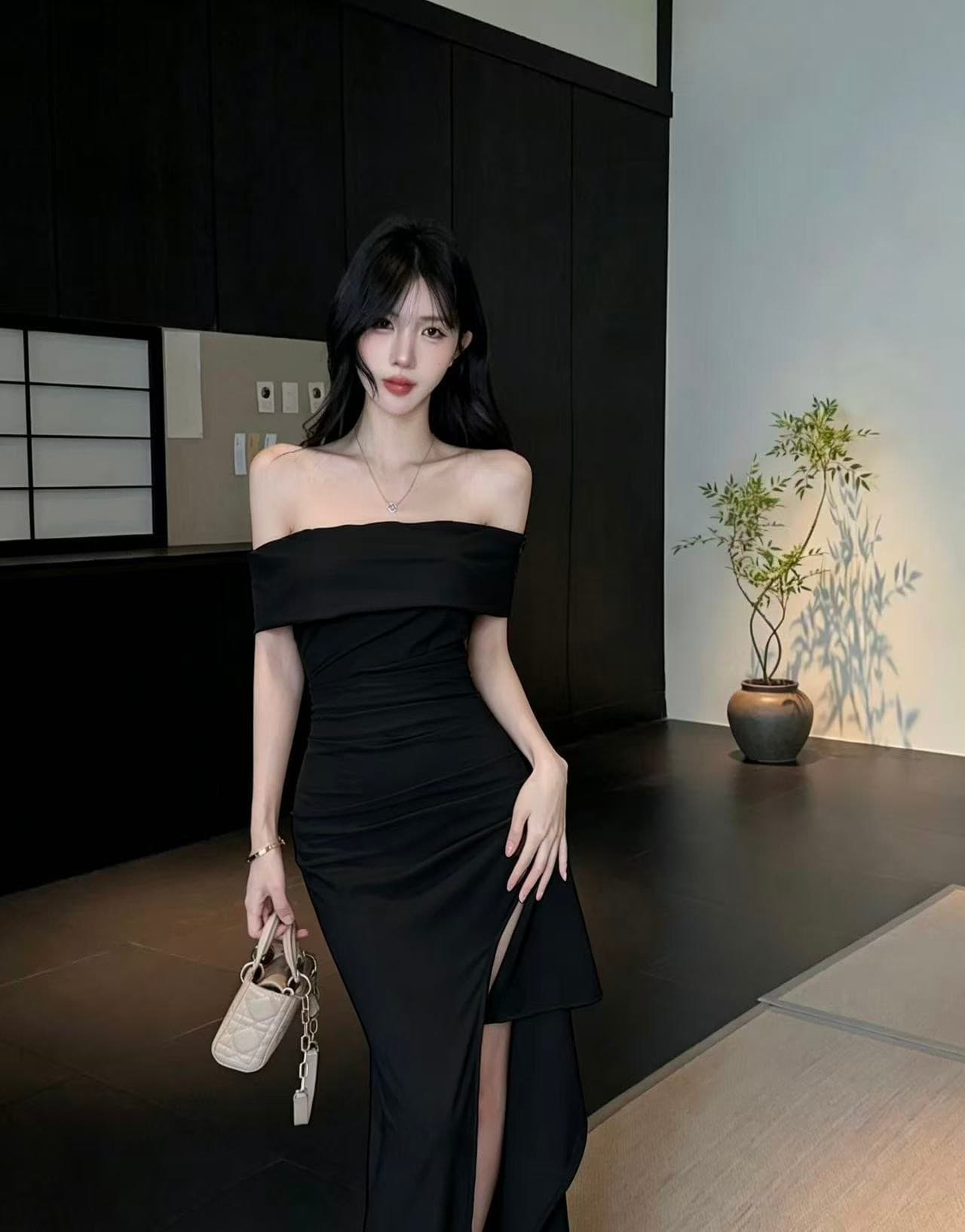 실사 롱 코트 높음 트임 보트넥 드레스 상세 이미지 4