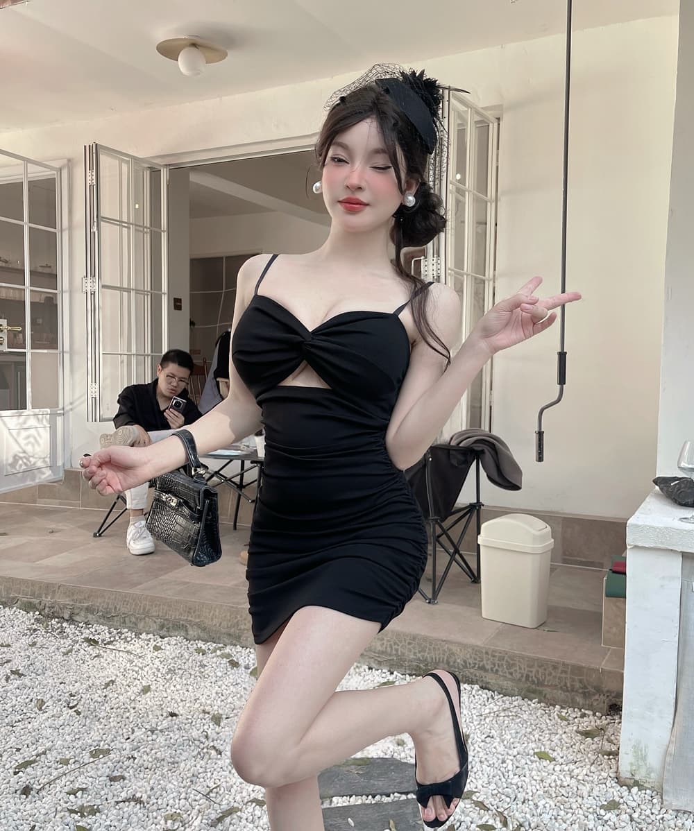 실사 섹시함 V넥 핫걸 슬립 드레스 낮은 가슴 홀로우 아웃 백리스 표지 배 슬림해 보이는 미니 스커트 상세 이미지 21